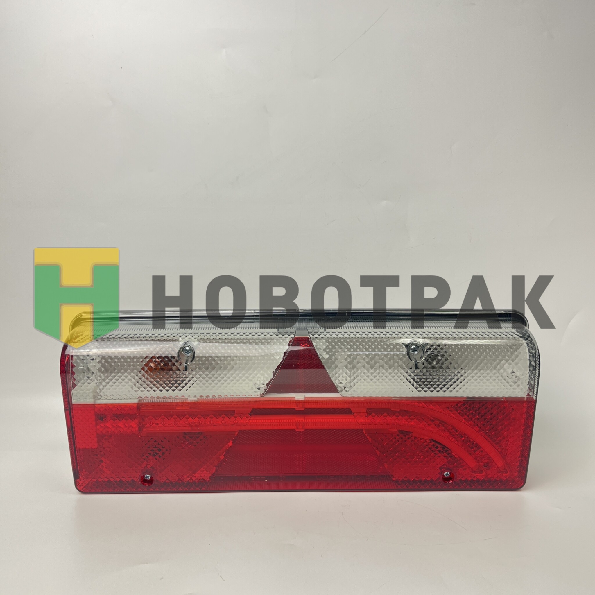 Фонарь задний Europoint III левый (с разъемом ASS 2) U02702L
