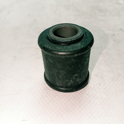 Втулка амортизатора кабины КАМАЗ-5490 011166