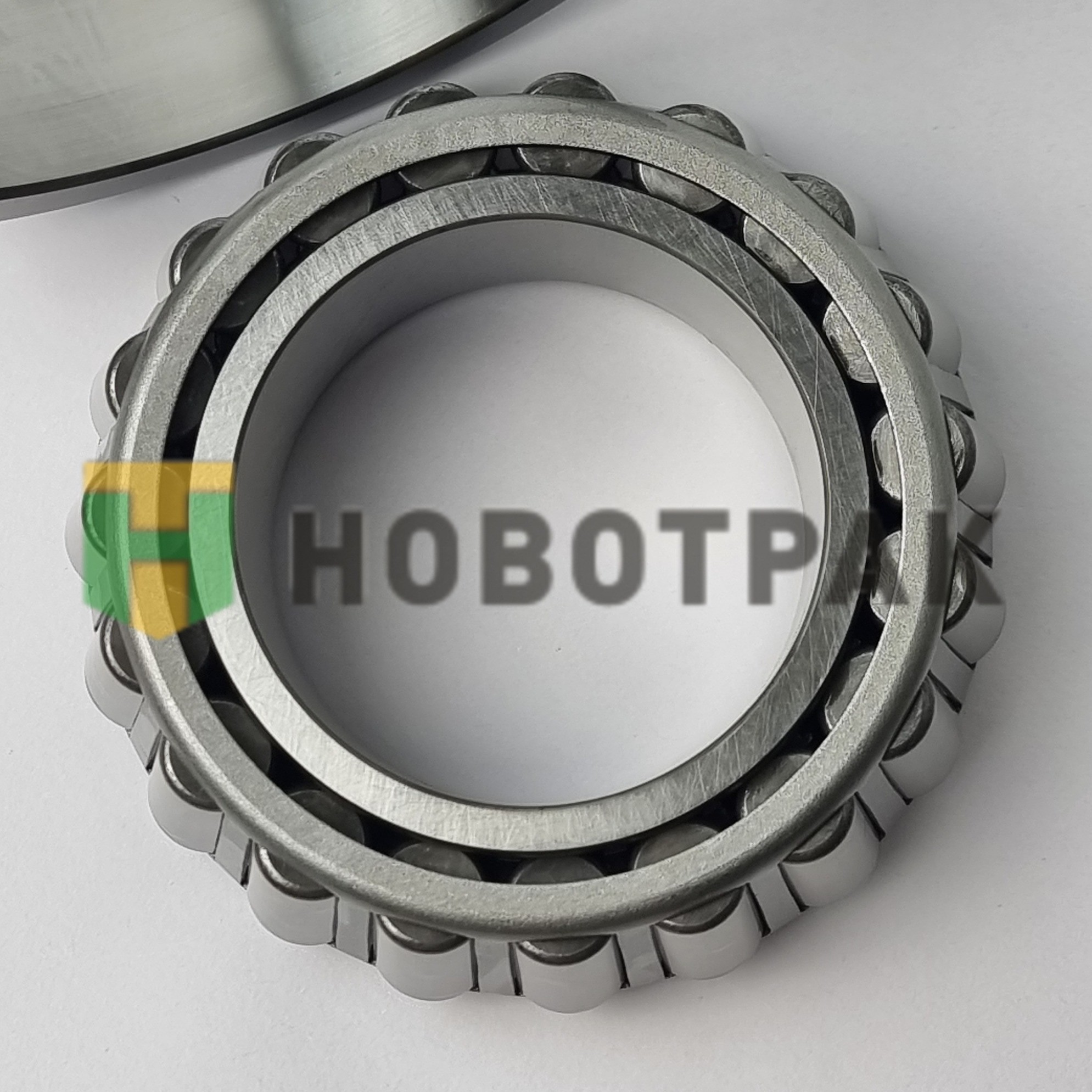 Подшипник роликовый 65х120х41 RVI 800708