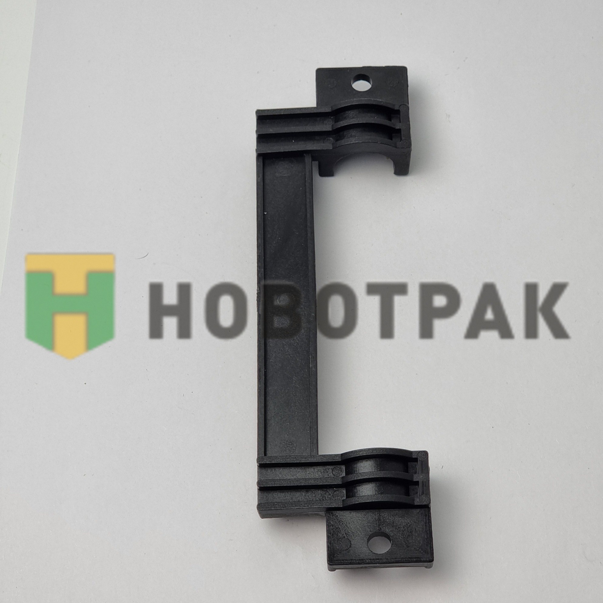 Кронштейн фары MAN 18200222