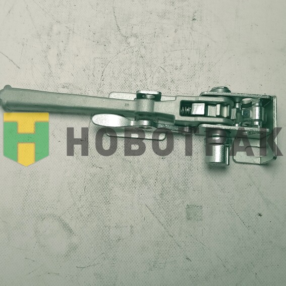 Натяжитель тента правый под шлиц 2480060