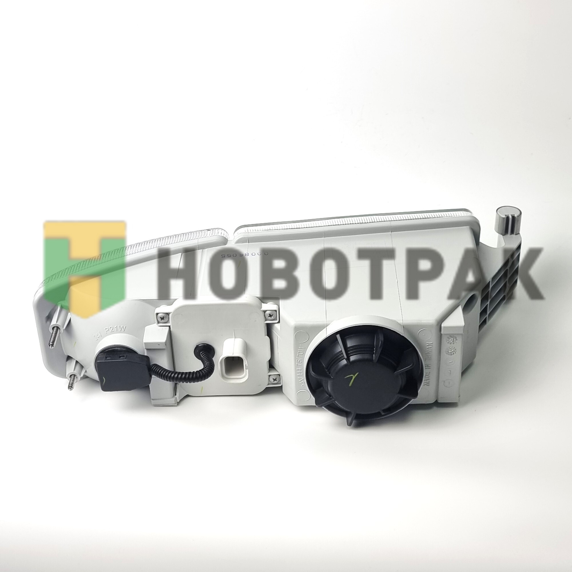 Фара противотуманная левая, белый поворотник MAN TGA 4492001LUEC