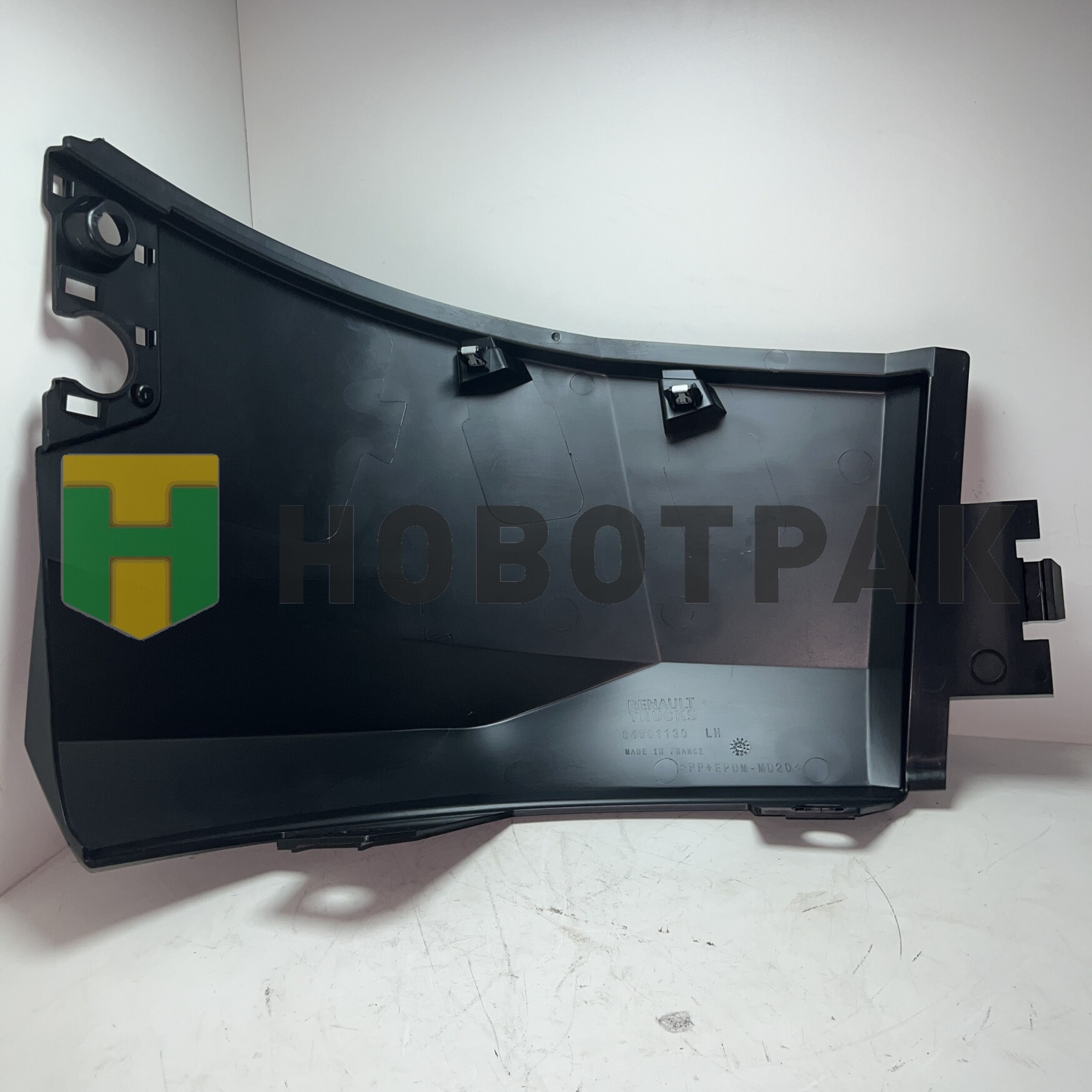 Левая нижняя часть бампера RVI 7484901130