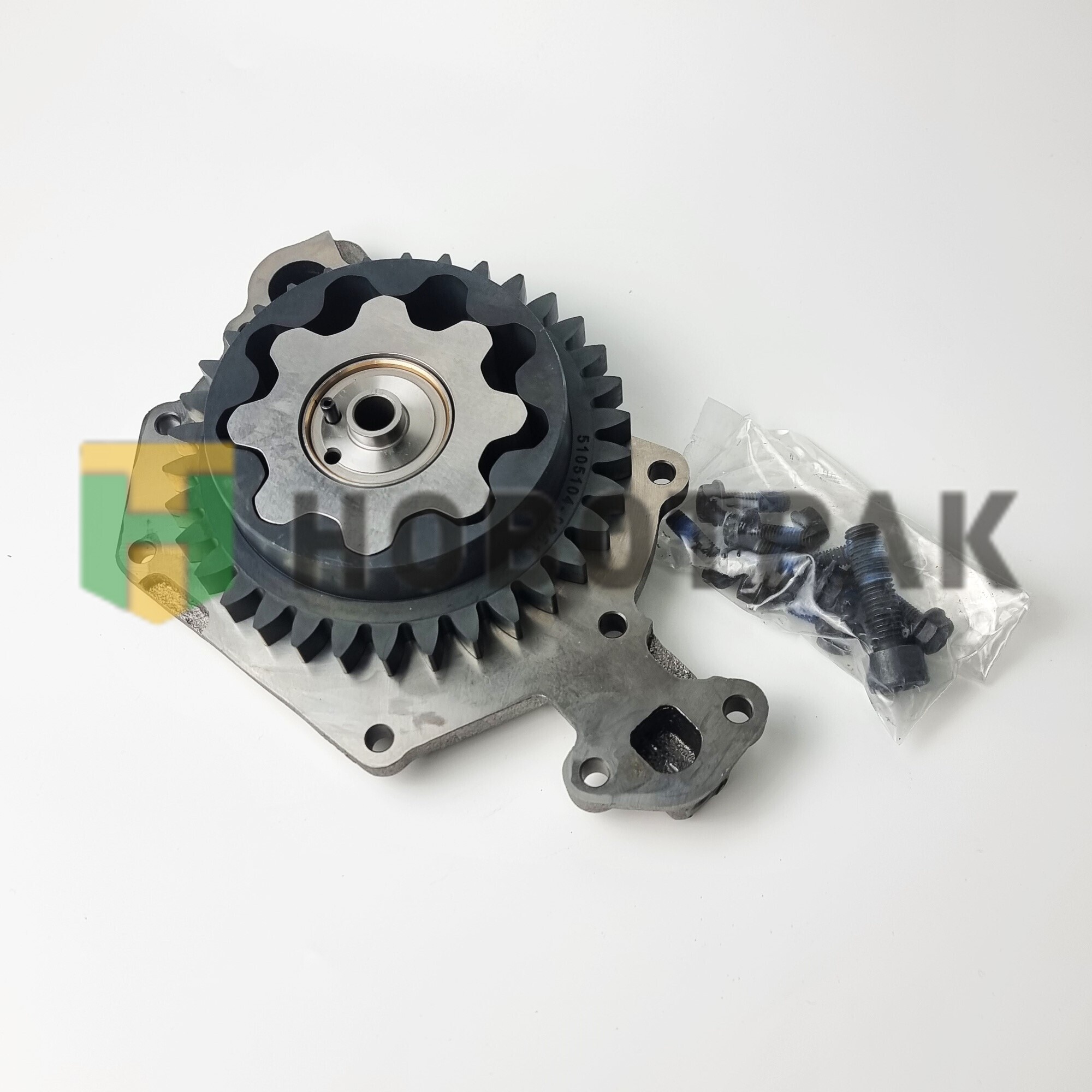 Насос масляный в сборе D2066 0102133