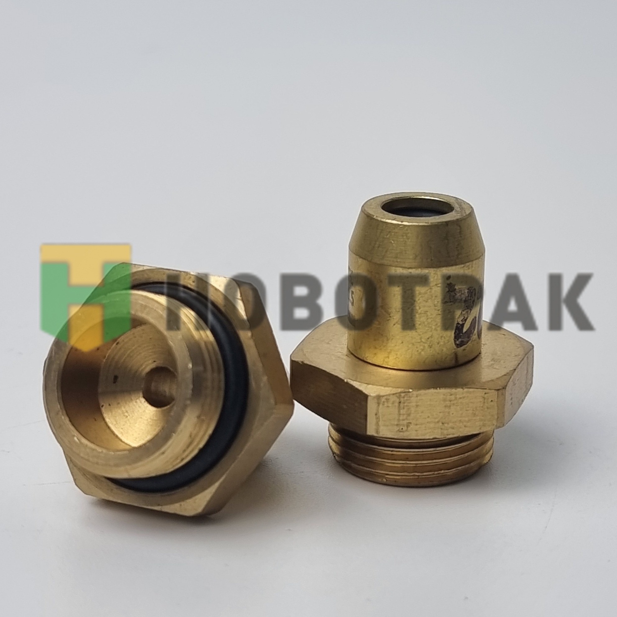 Фитинг прямой 8-М20х1,5 INF112008