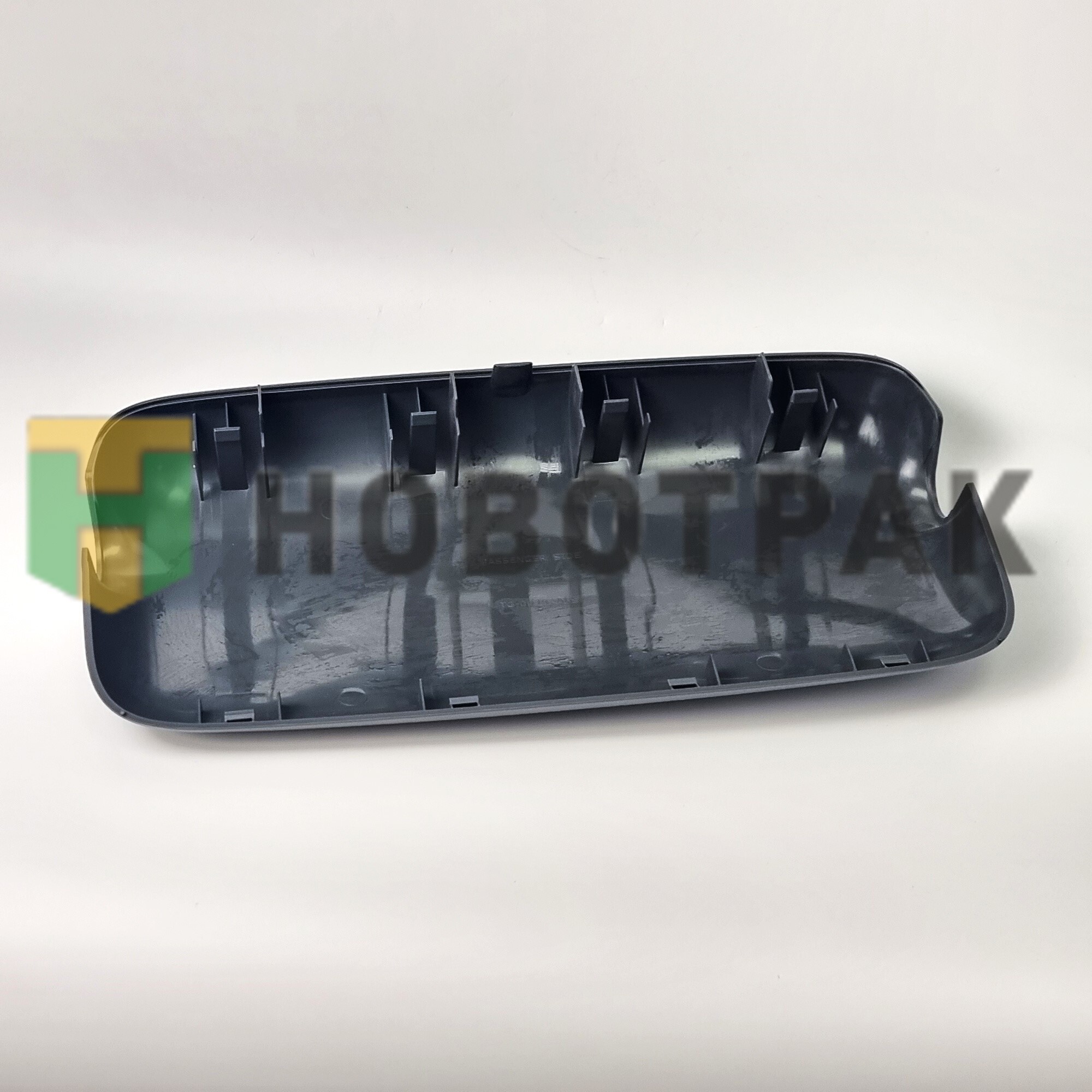 Крышка зеркала основного MAN TGA (правая) PEM01MI2HL1RLD