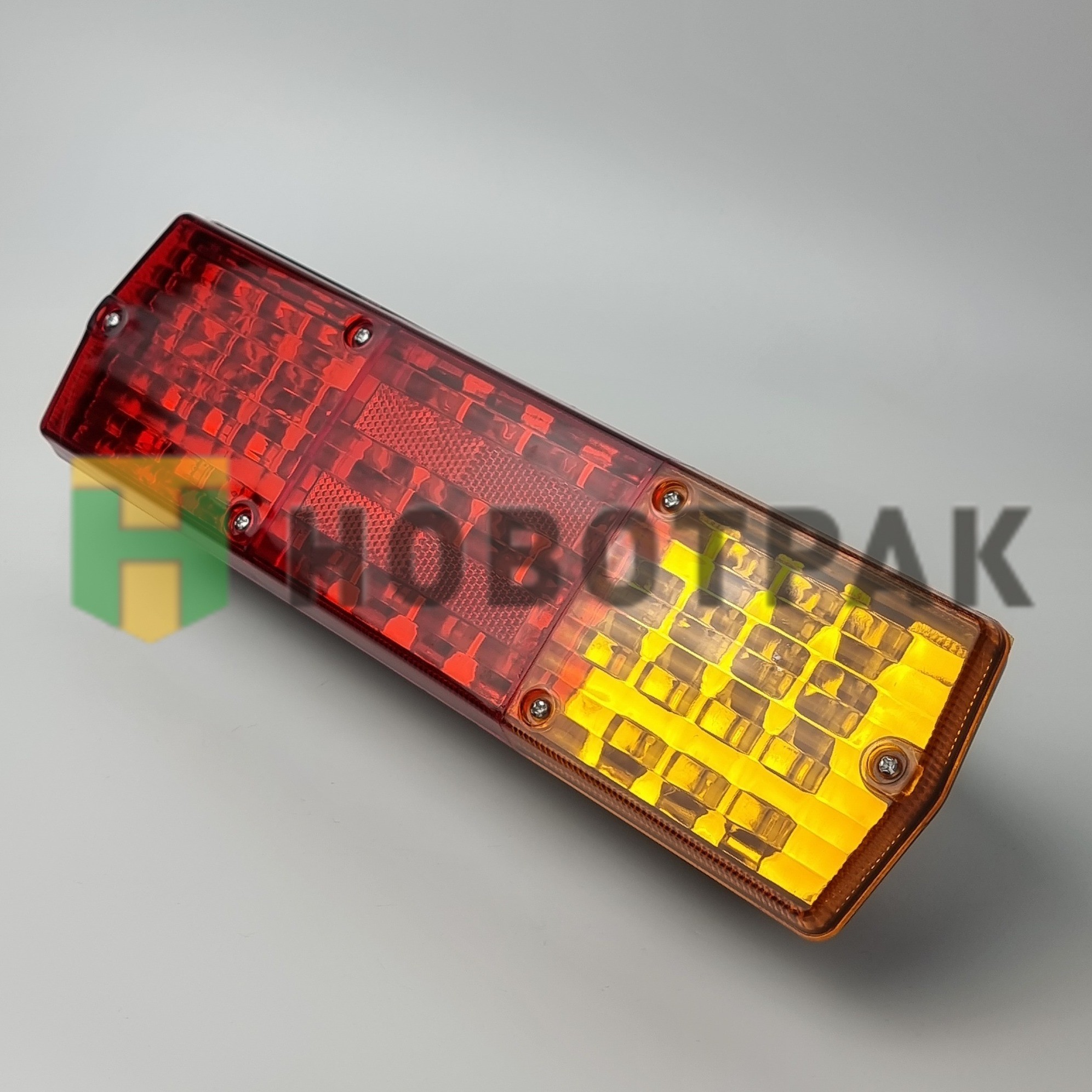 Фонарь правый задний светодиодный КАМАЗ/ГАЗ/ЗИЛ