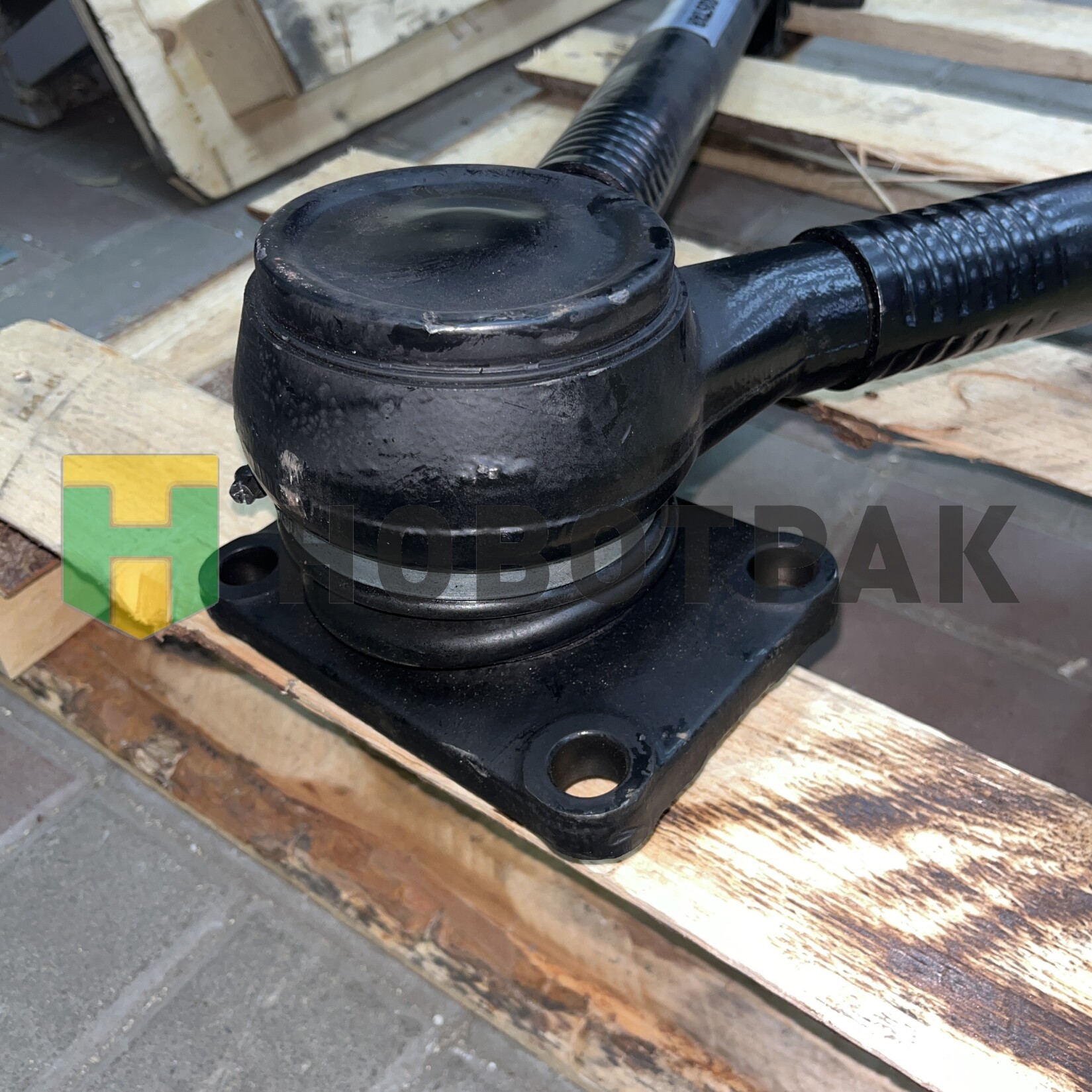 Тяга реактивная V-образная HOWO/Sitrak 1502291901210