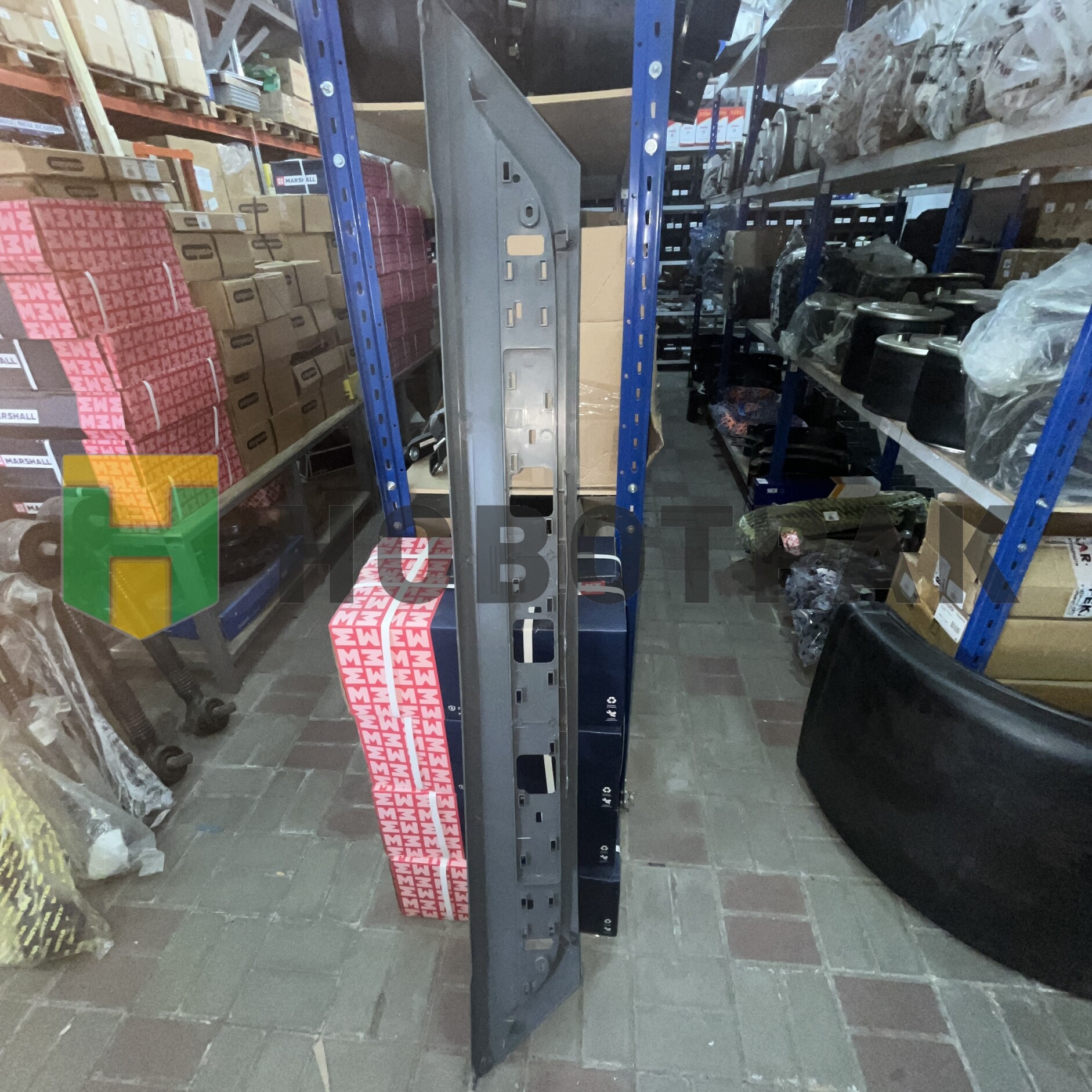 Юбка бампера центральная MB Actros SP40030010