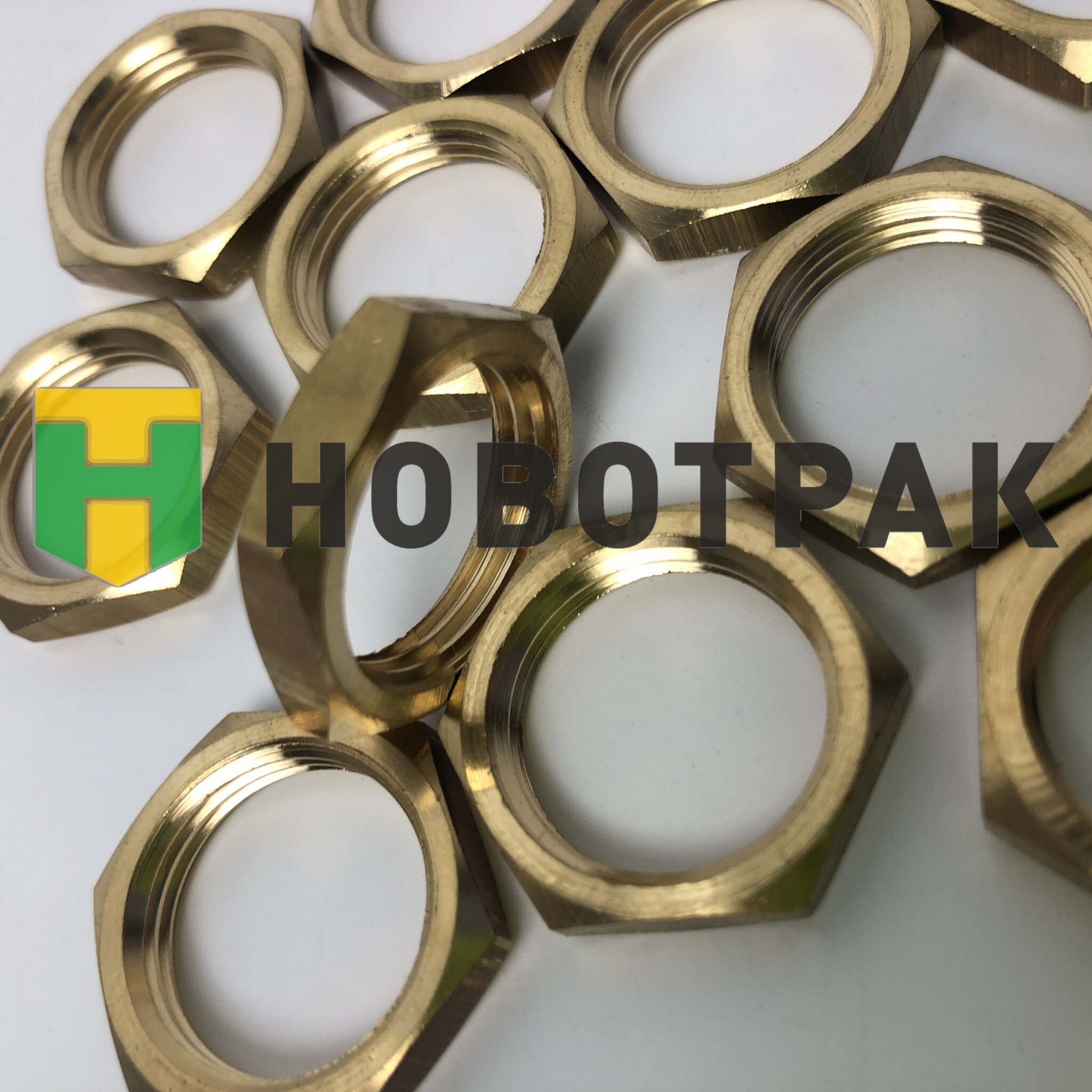 Гайка латунная M20X1.5 D1593M20X15