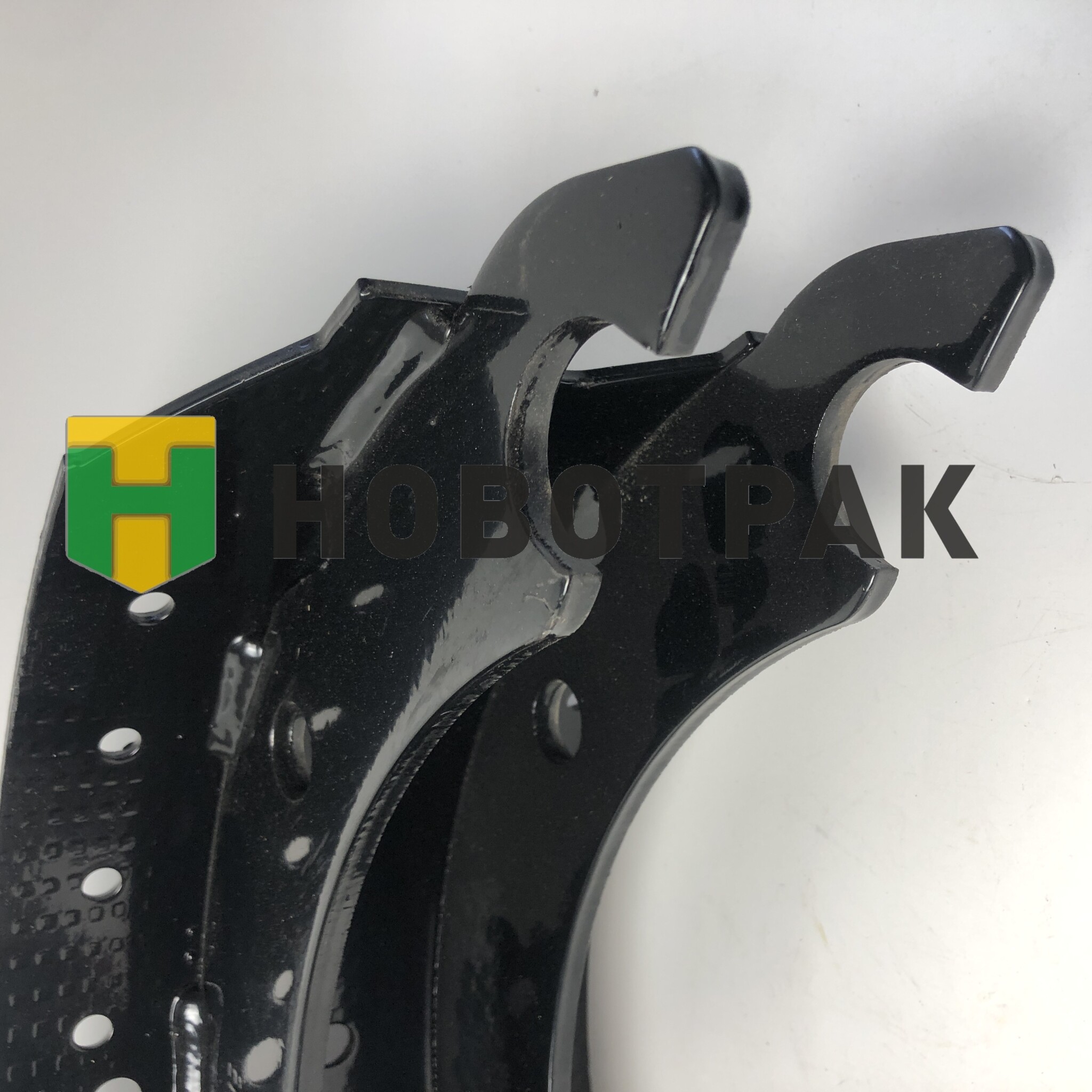 Колодка тормозная с роликом BPW (420*180) 180146170