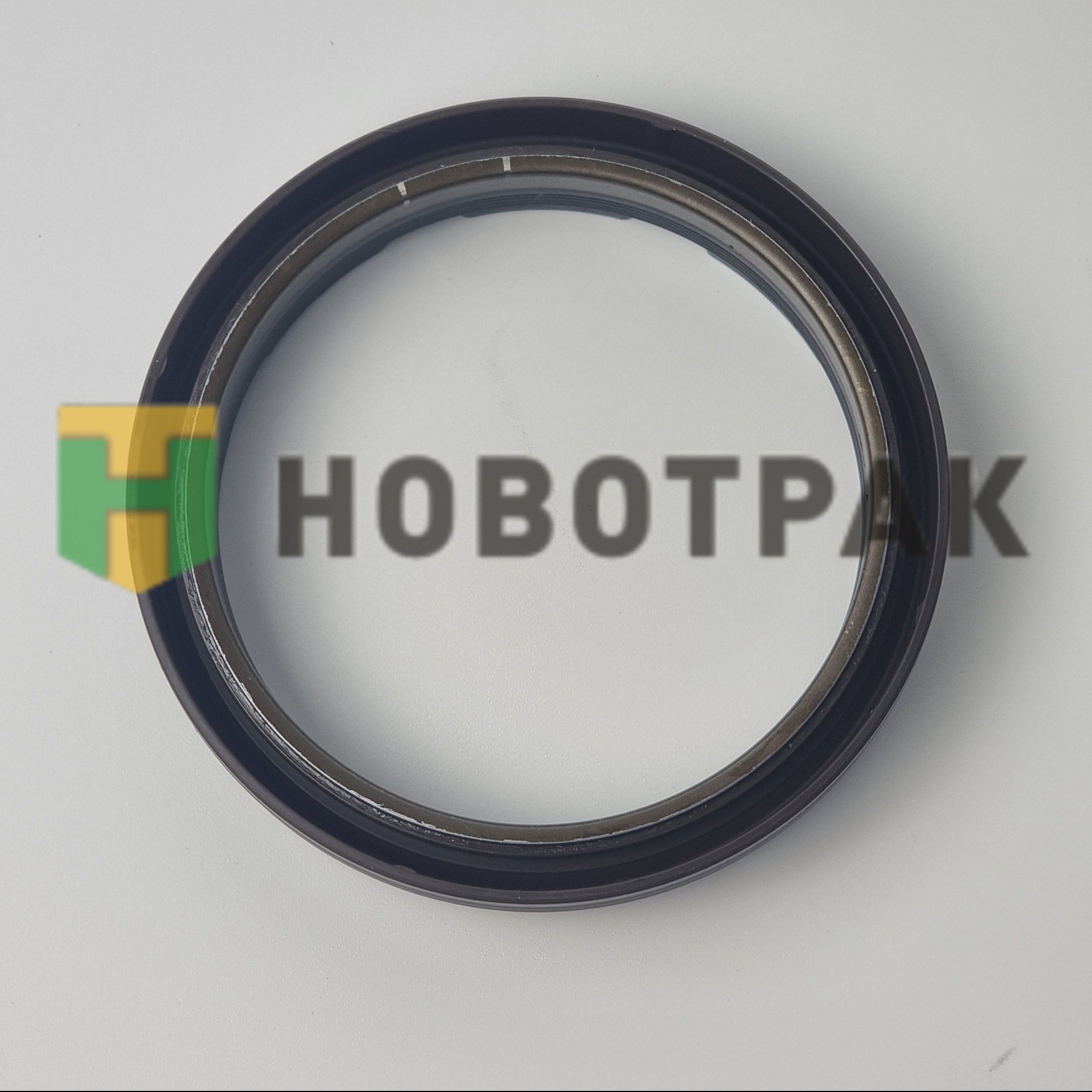 Сальник хвостовика редуктора 85*105*13 R780/RP8 K0703580