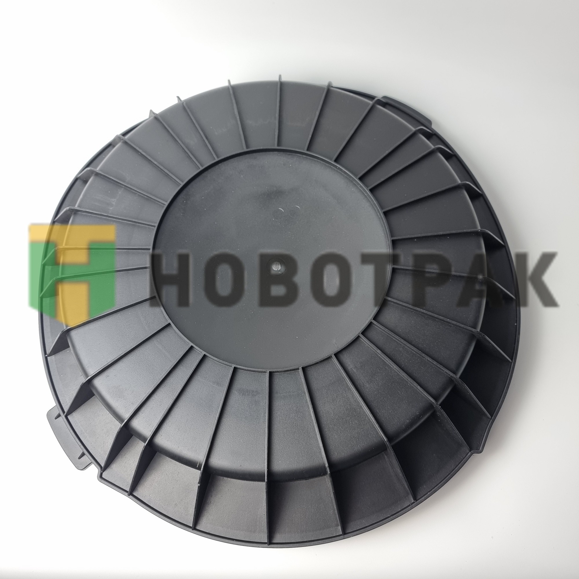 Крышка воздушного фильтра Renault T-series 7421243185