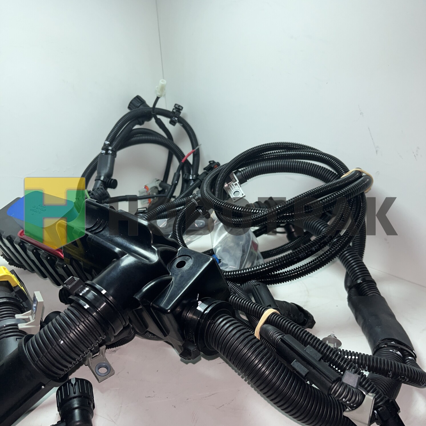 Жгут проводки блока управления двигателем для грузовиков Вольво FH 2008-2013 г.в.