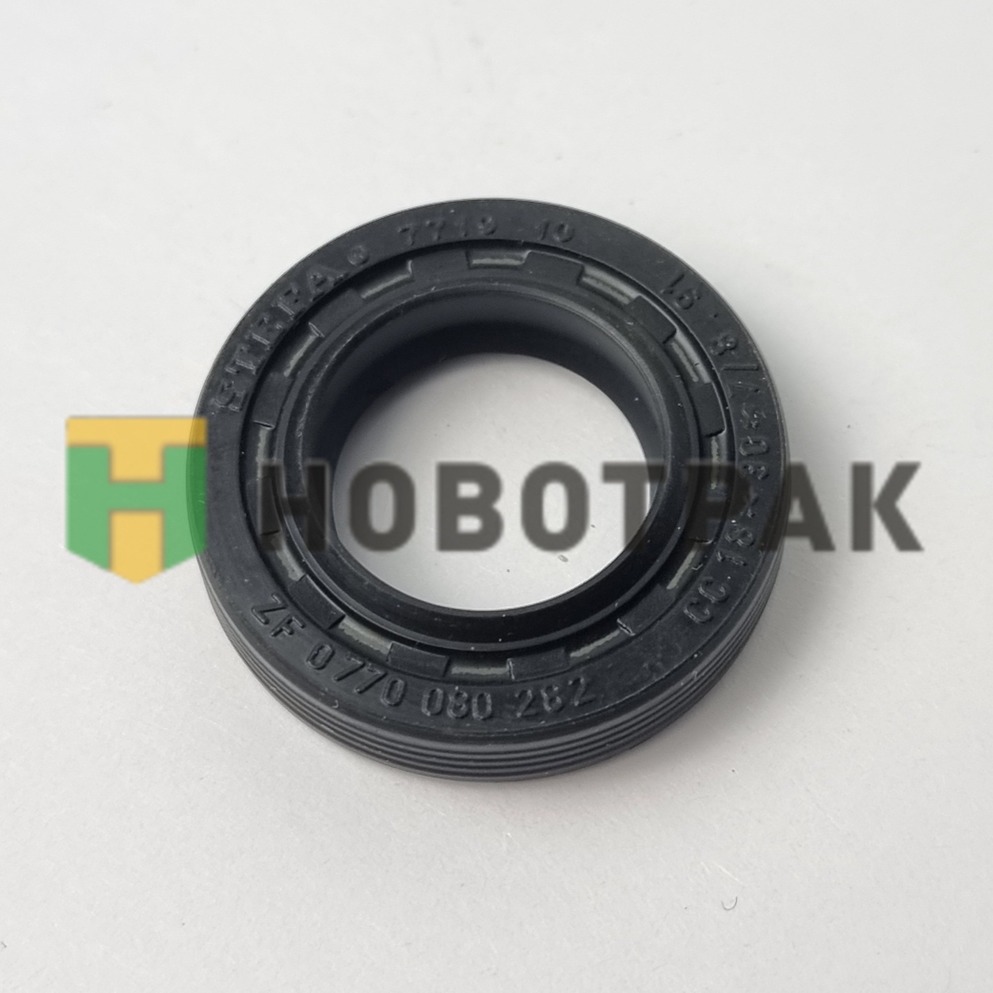 Сальник ГУР RVI 18-30-7 5000820328