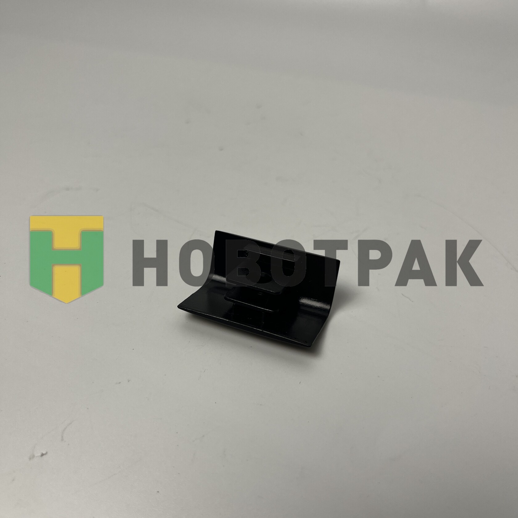 Уплотнитель накладки двери КАМАЗ/MB A0009945848