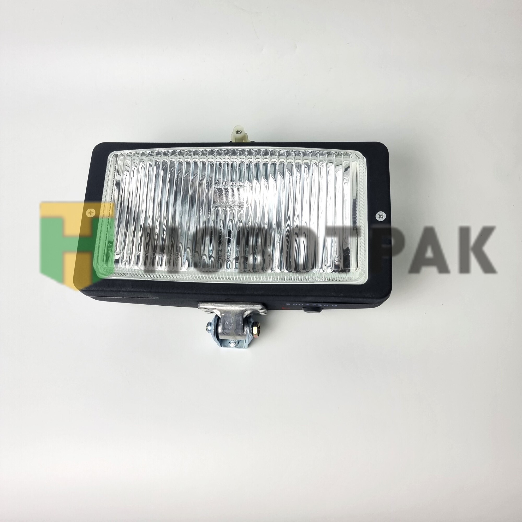 Фара противотуманная Volvo FH 7732012NUQ