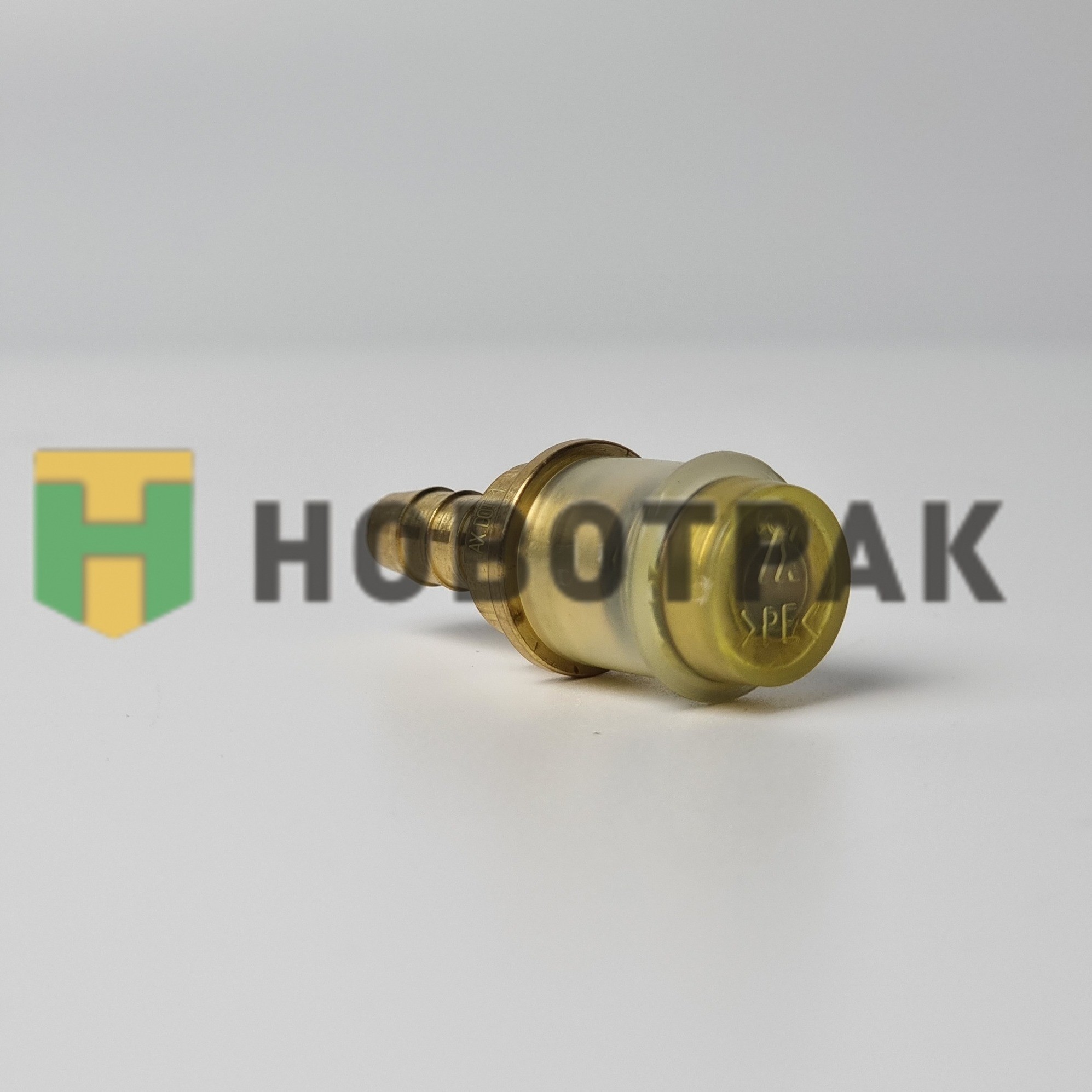 Штуцер RENAULT