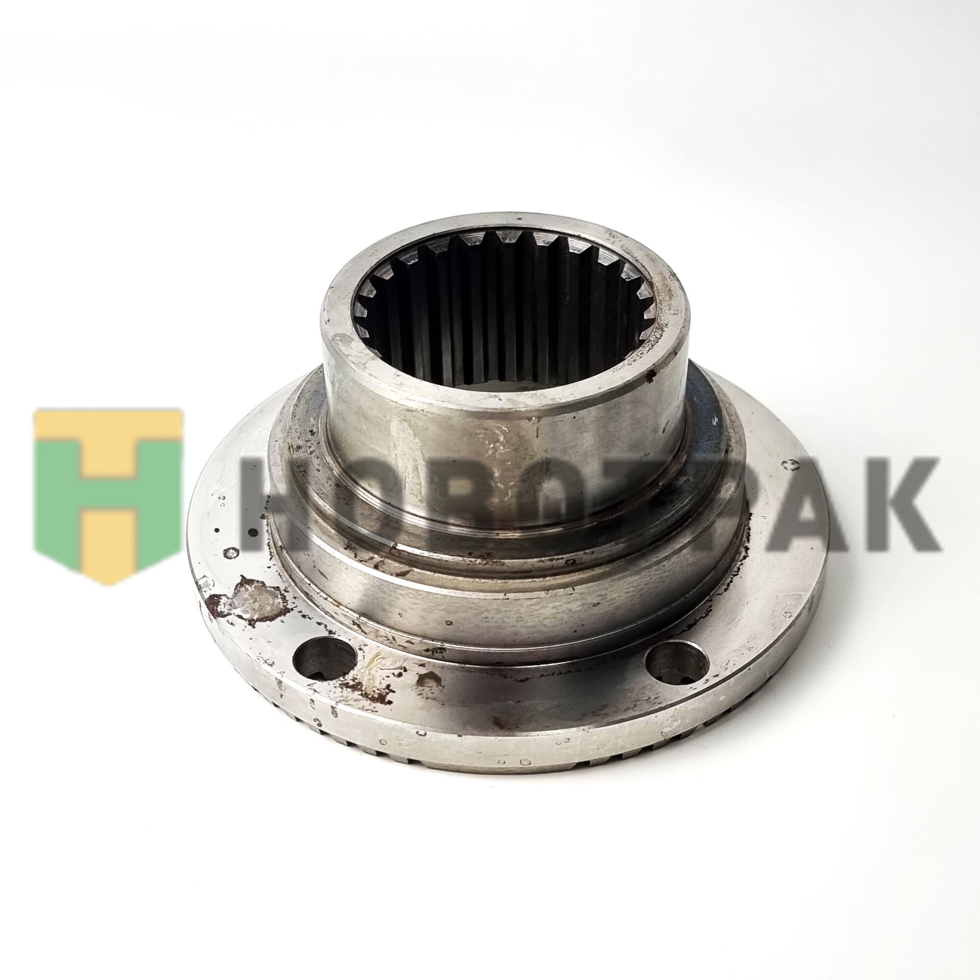 Фланец редуктора MB ACTROS 9463500145
