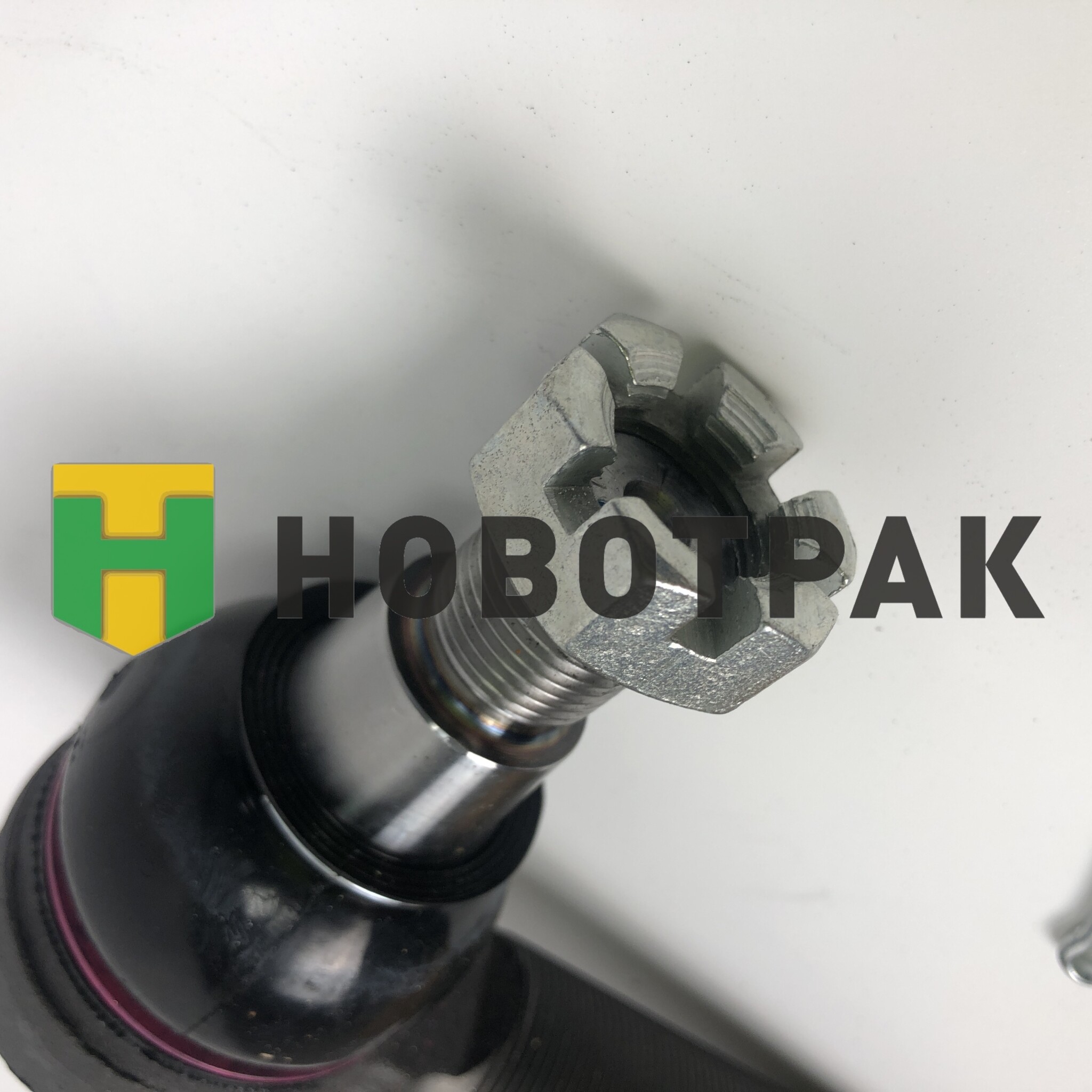 Наконечник рулевой тяги левый R3503414060130