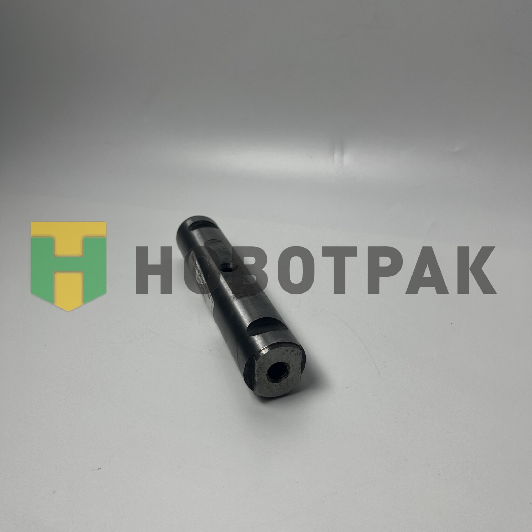 Палец передней рессоры 8x4 (под 2 болта) (L=155, D=30) HOWO,SHAANXI,FOTON