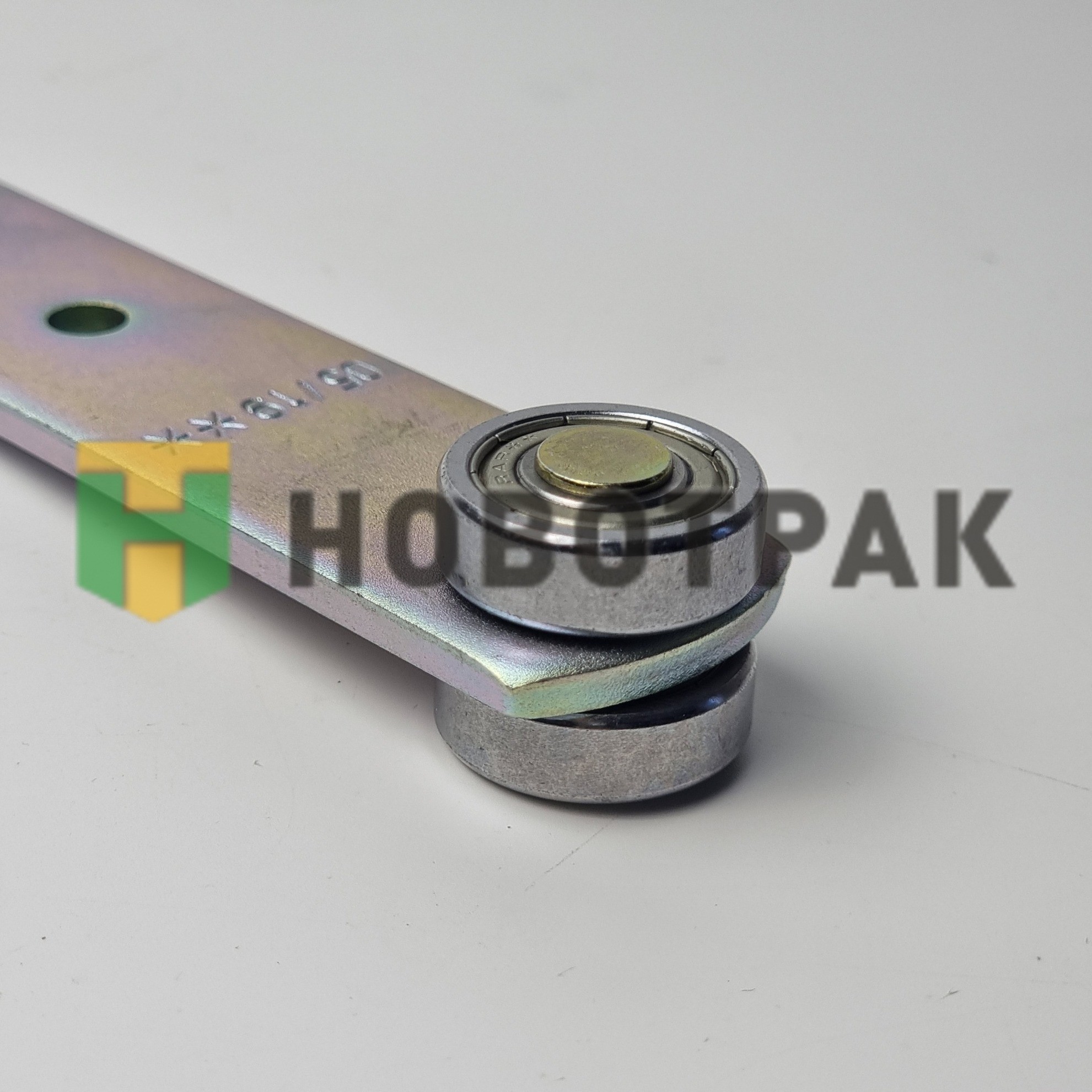 Роликовая тележка боковой шторы SPR8956D
