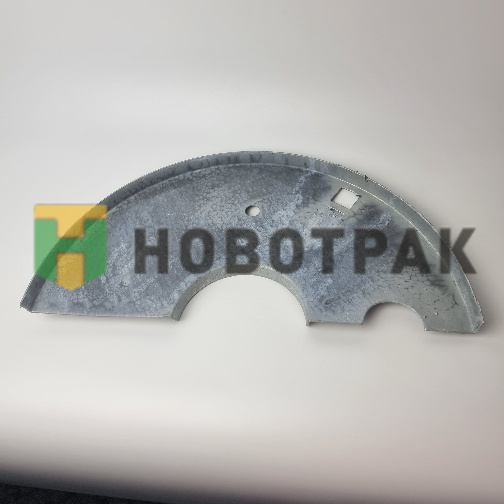 Щит грязезащитный D-140 ТОНАР половина 9042350215290