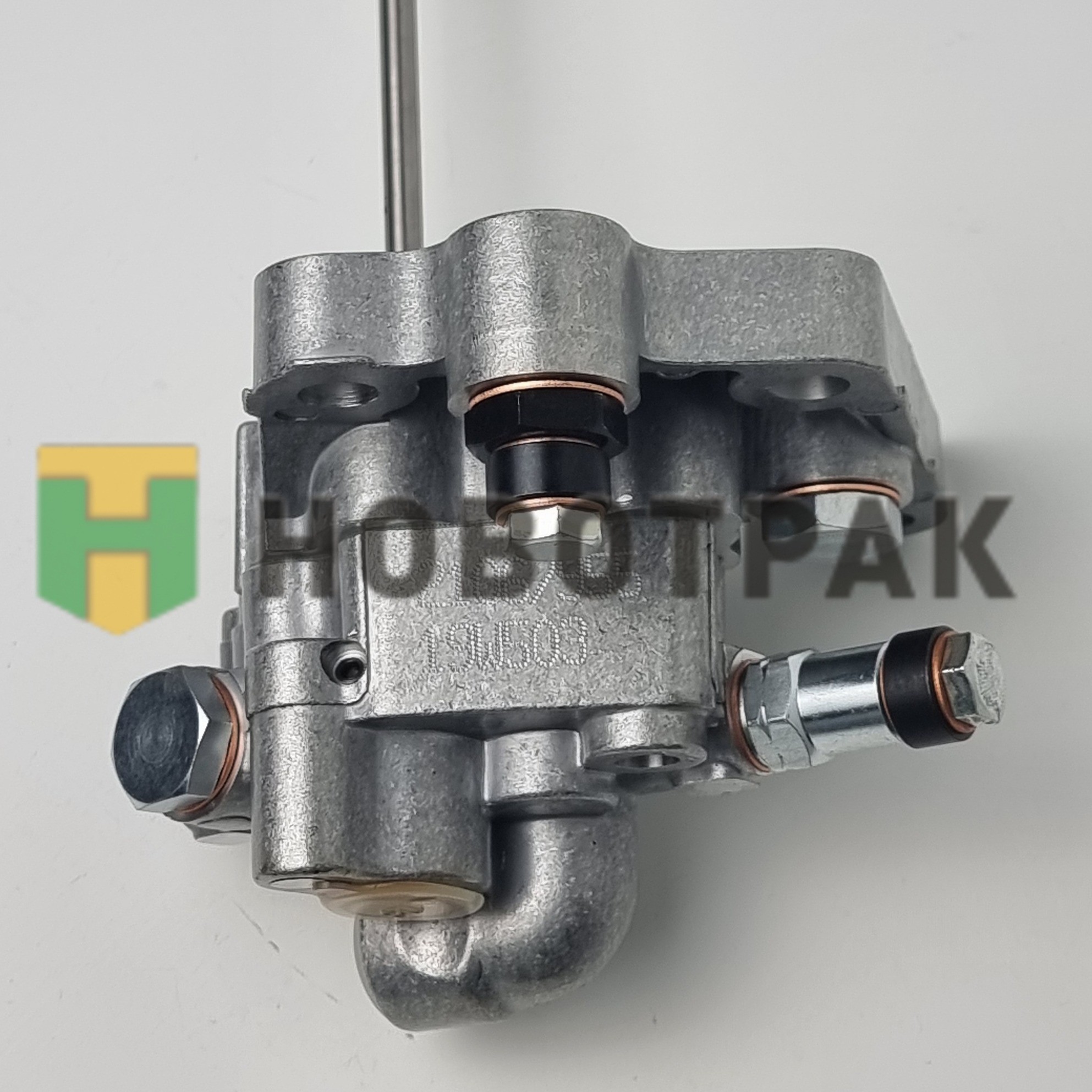 Топливный насос ТННД (длинный шток) Volvo/RVI 21067551
