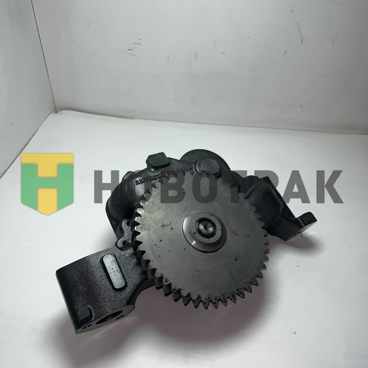 Насос масляный D2842/OM444 V12