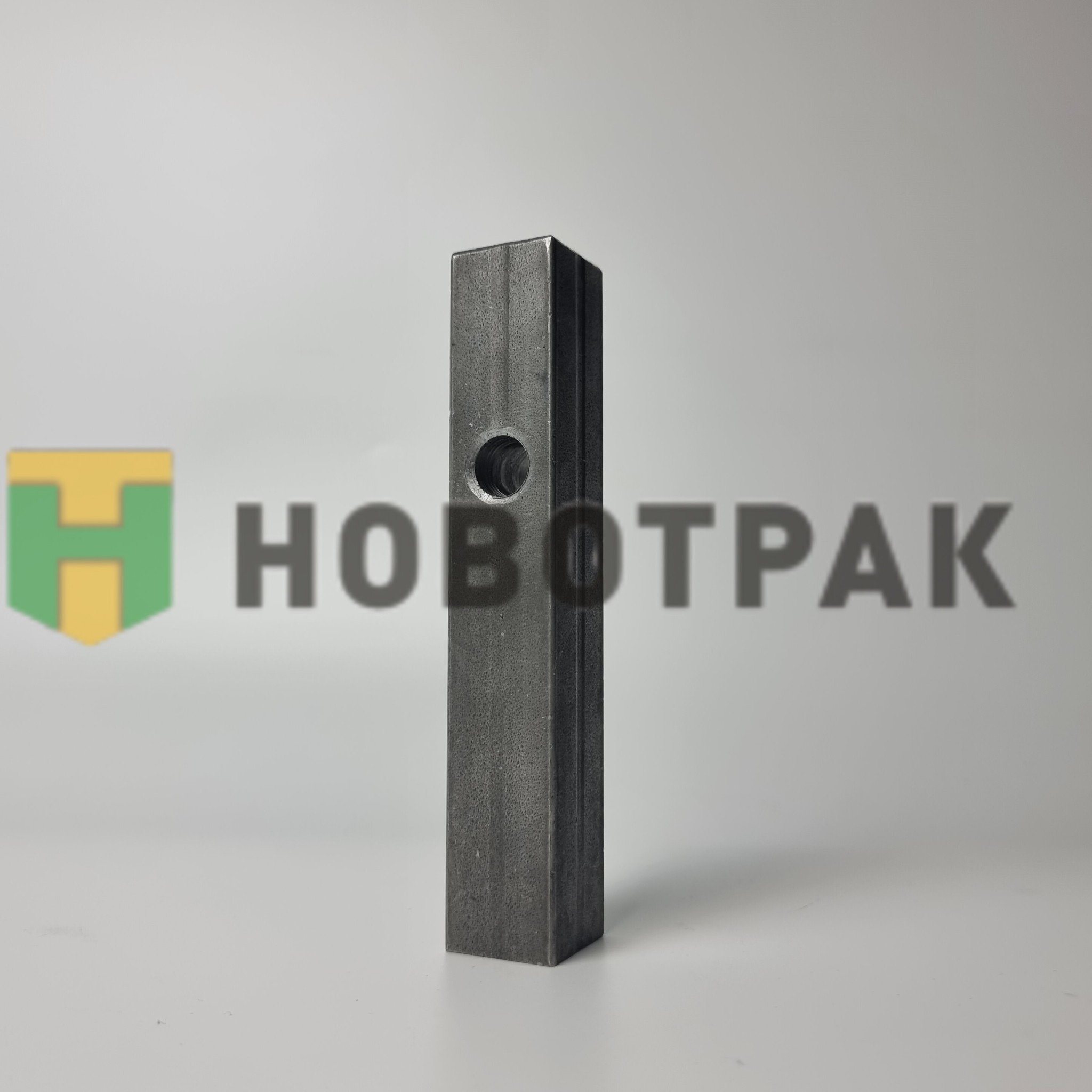 Соединитель направляющей крыши