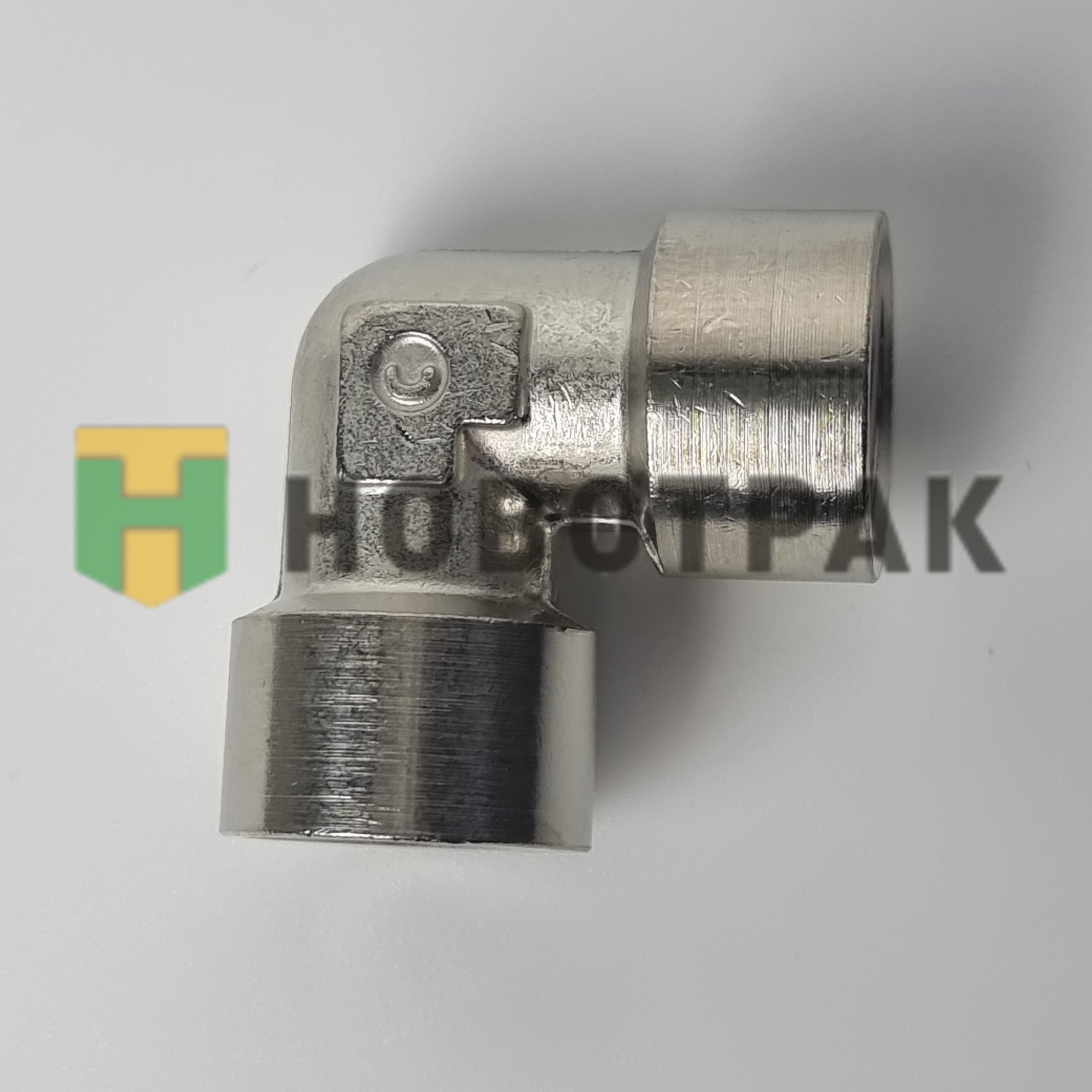 Фитинг угловой 3/8 201338