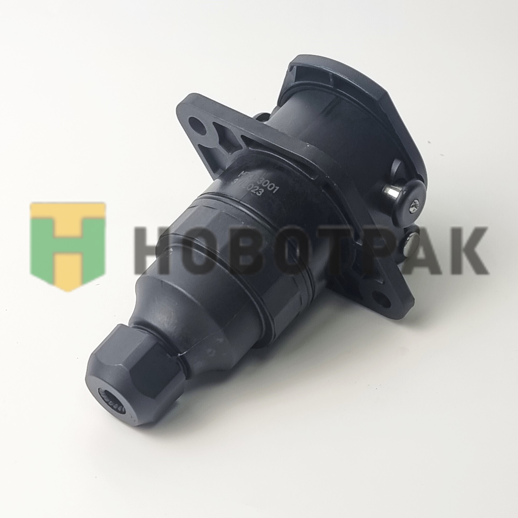 Розетка 15-полюсная 24V ABS/EBS 24 (пластиковый корпус, винты) M7333001