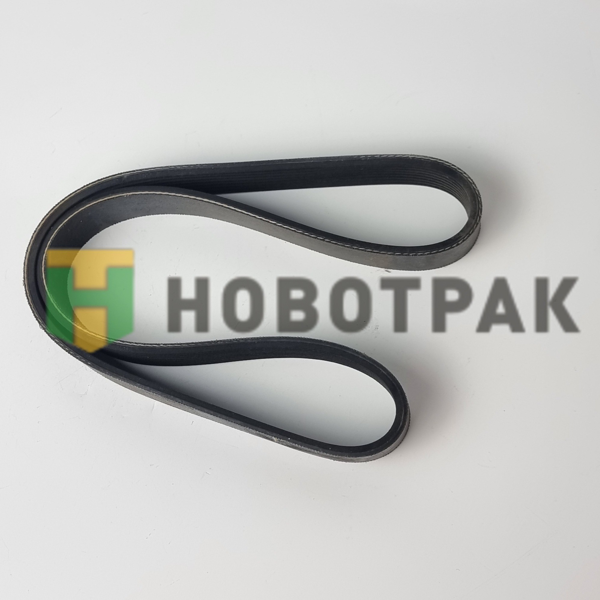 R "НАЛИЧКА" Ремень поликлиновой 8PK835 VOLVO FH12 221058