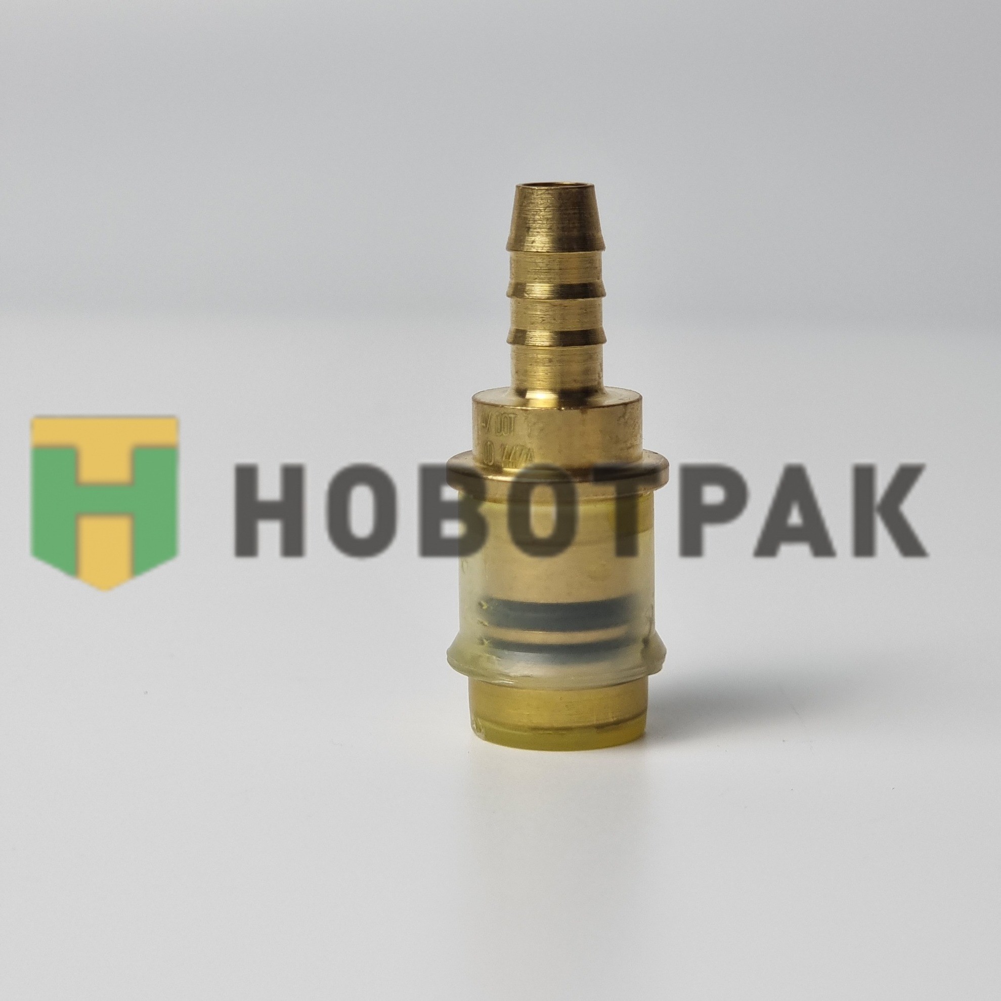 Штуцер RENAULT