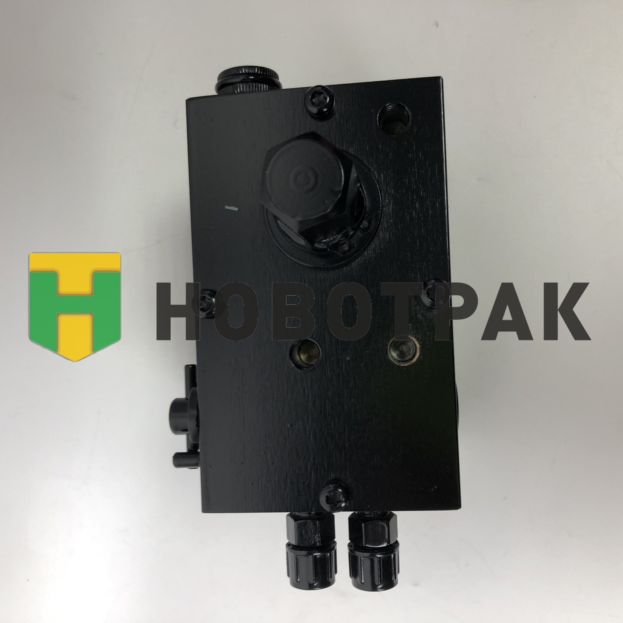 Насос подъема кабины RVI M4715003