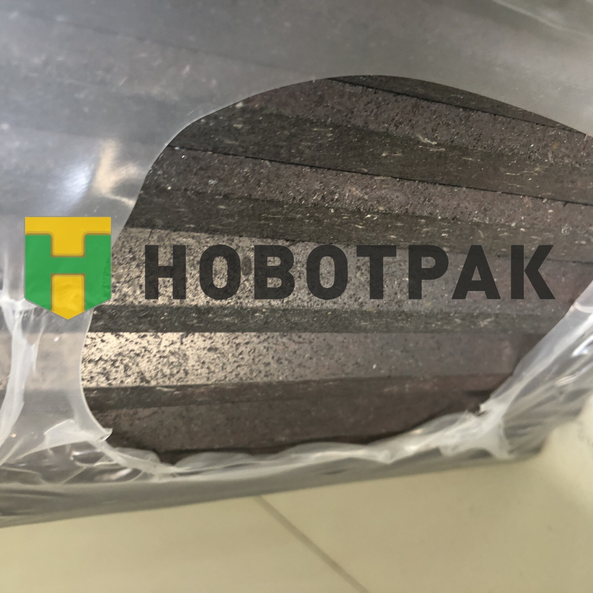 Накладки тормозные Volvo (410-200) 19071 (1рем) (с заклепками) M2190711