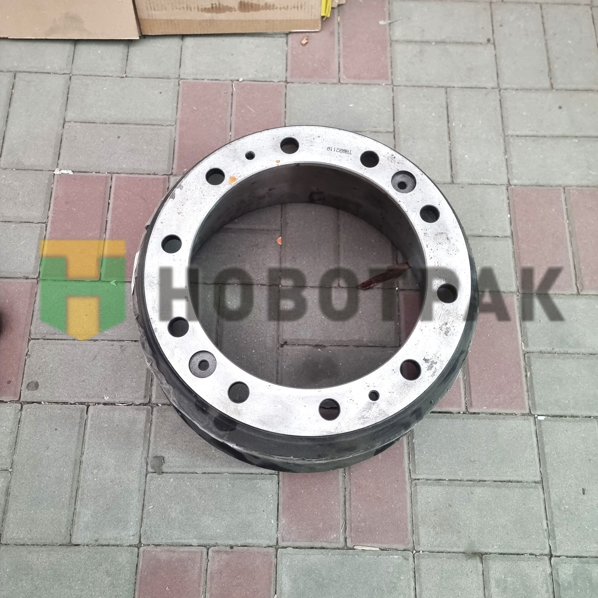 Барабан тормозной IVECO 7180996 410x203x250x335 23-11/30-M12X1,75
