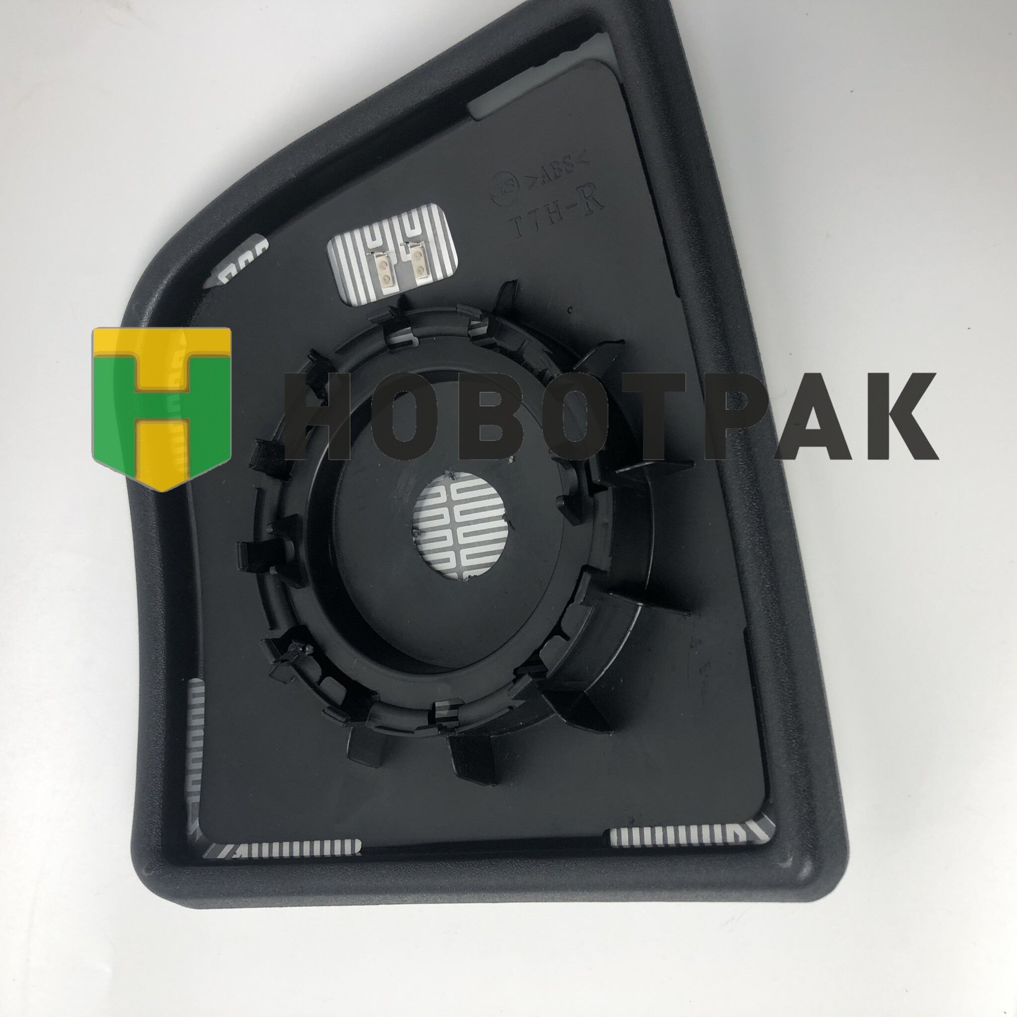 Зеркало заднего вида SITRAK C7H правое малое 70203403