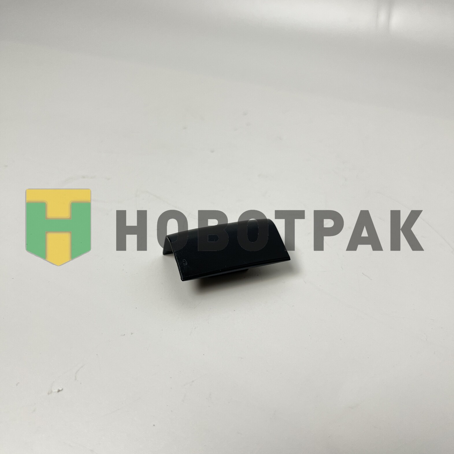 Уплотнитель накладки двери КАМАЗ/MB A0009945848