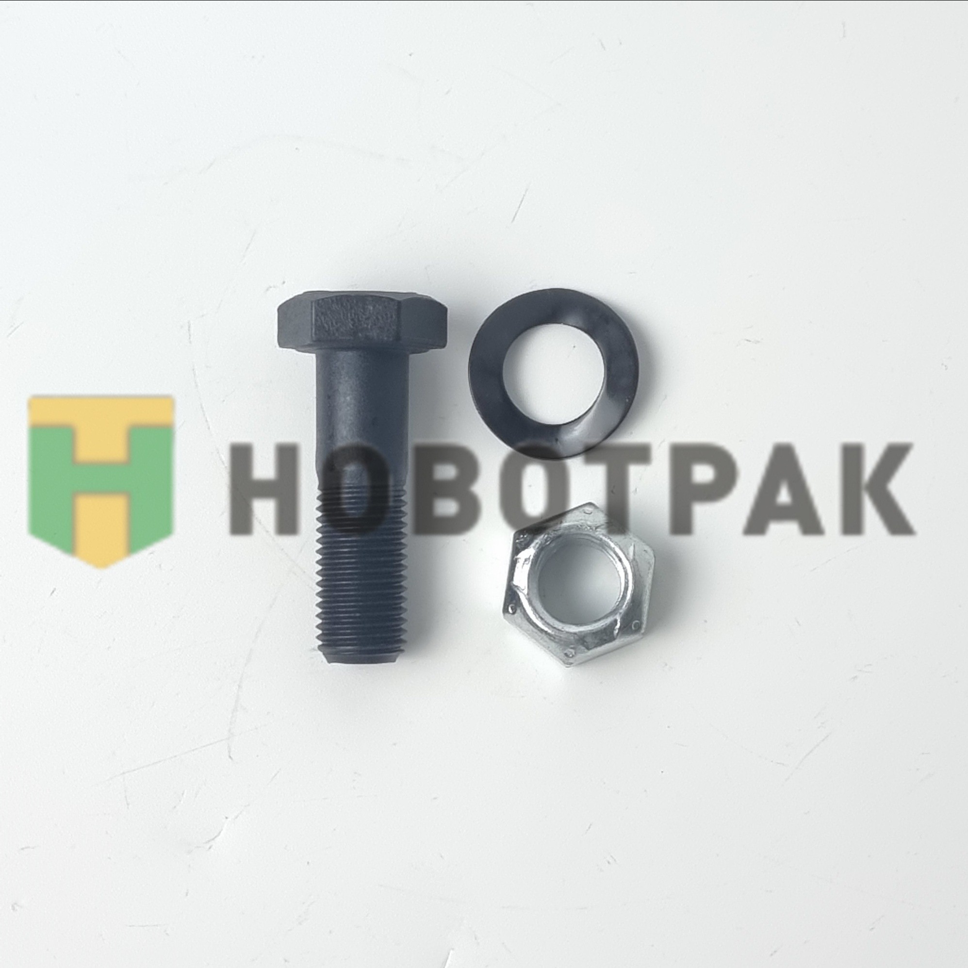 Болт карданного вала Volvo (с гайкой и шайбой) 293350