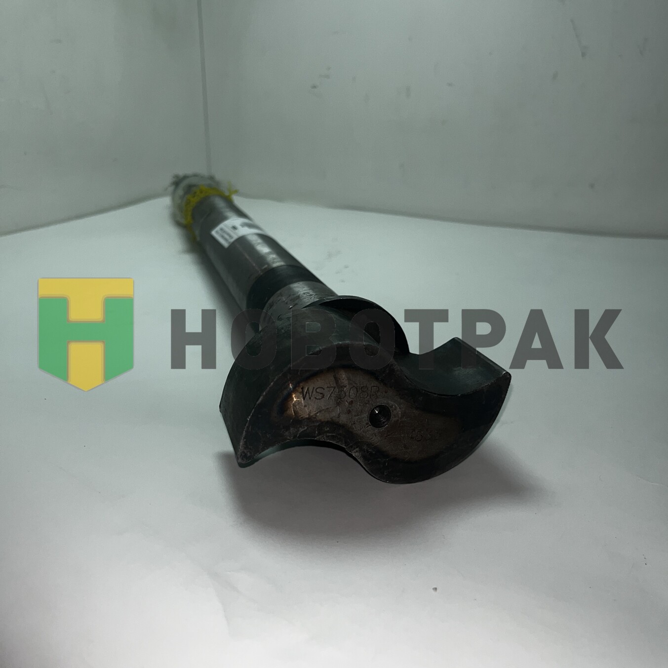 Вал тормозной правый (Z); (L=507мм Ø42 мм шлицы-26) MB 1909840