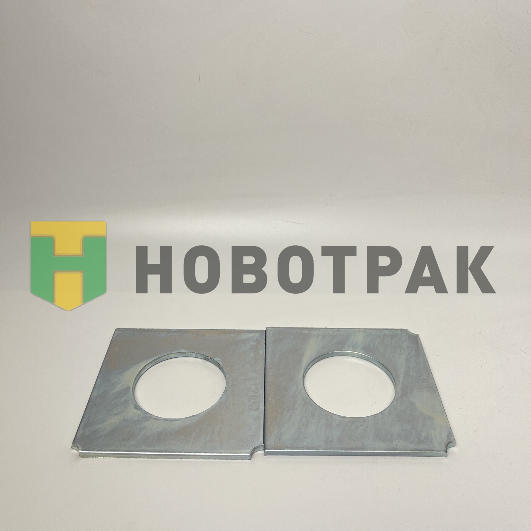 Пластина кронштейна подвески BPW D56 105*105*4.5 114212
