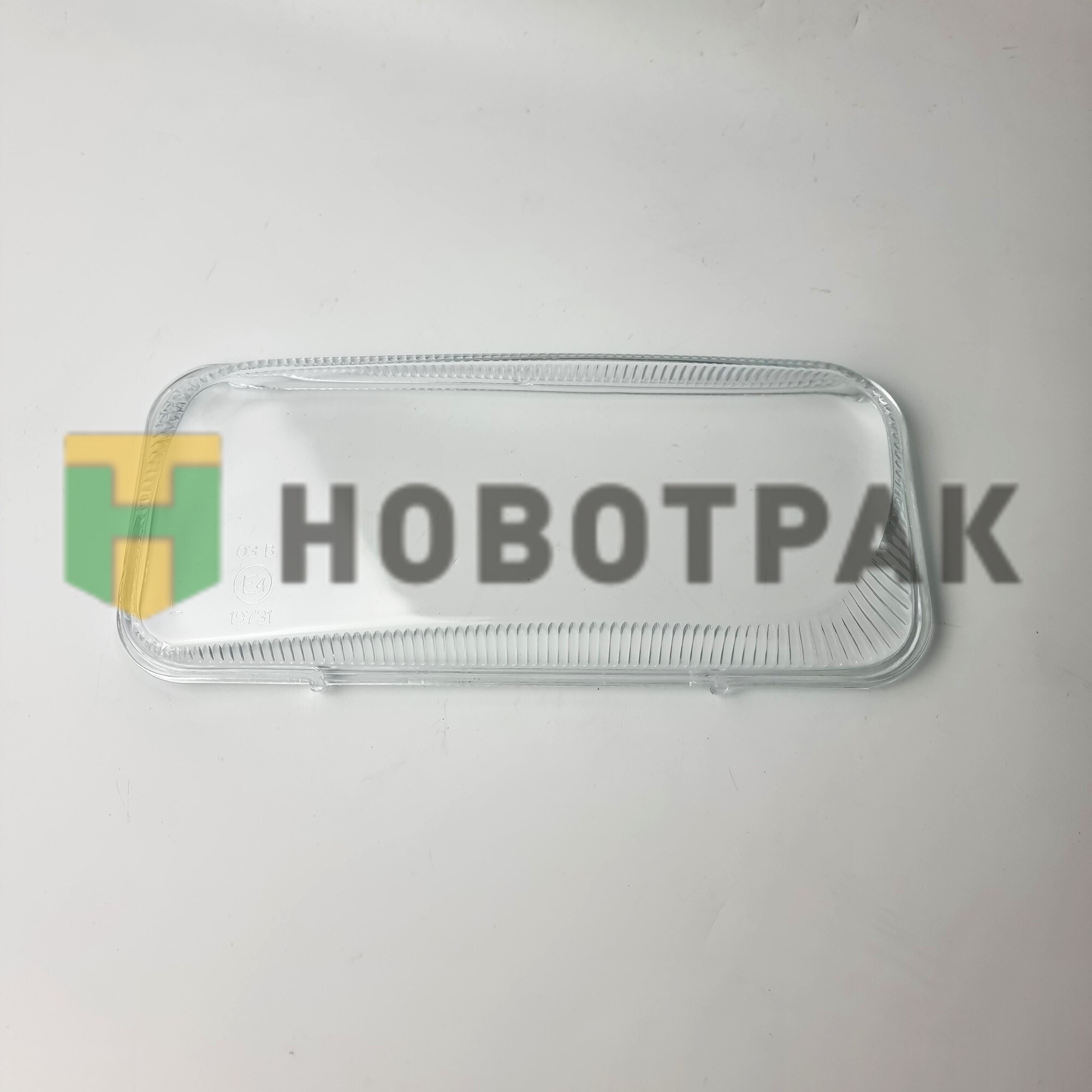 Стекло фары противотуманной MB Actros левое TD0150010LS