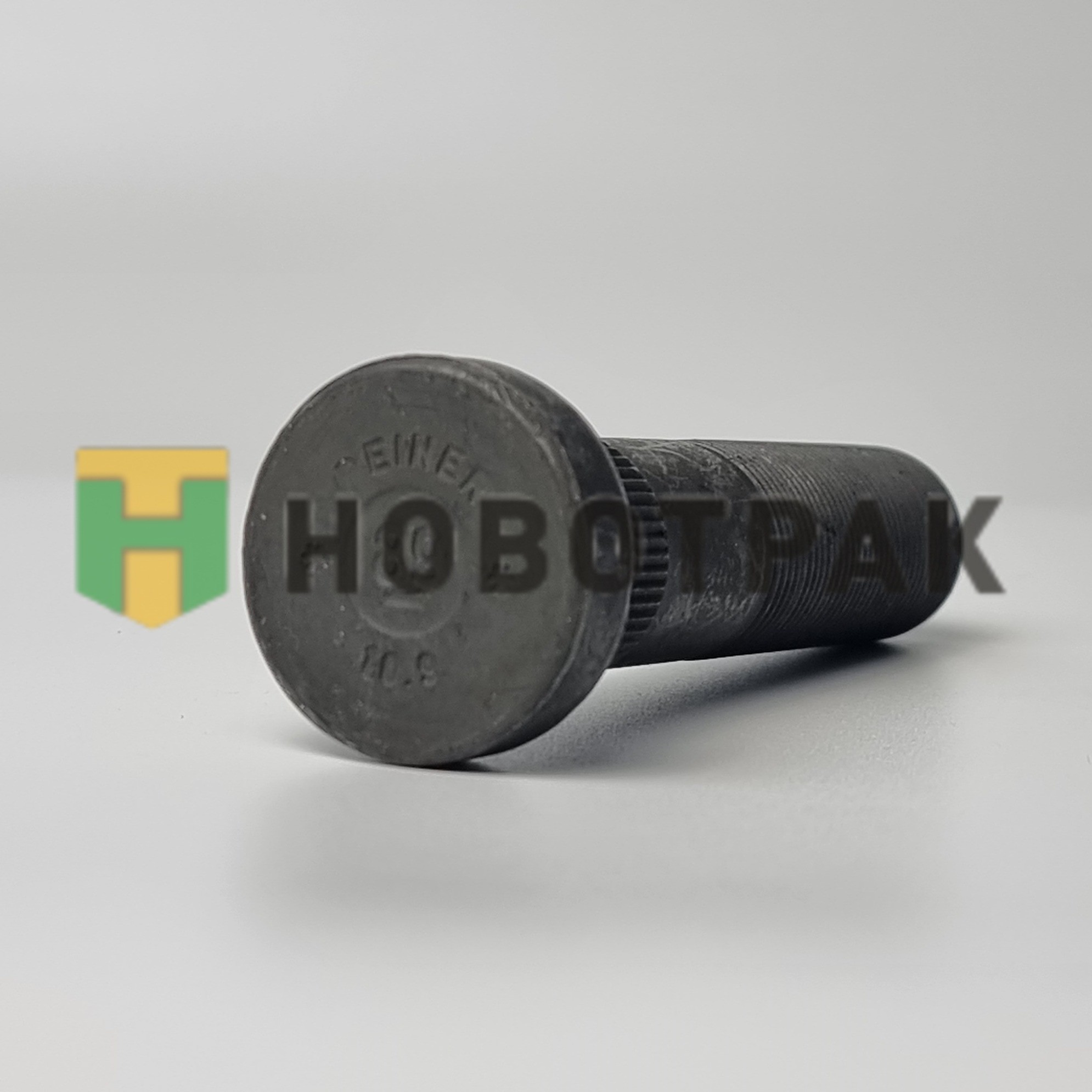 Шпилька колесная Neoplan