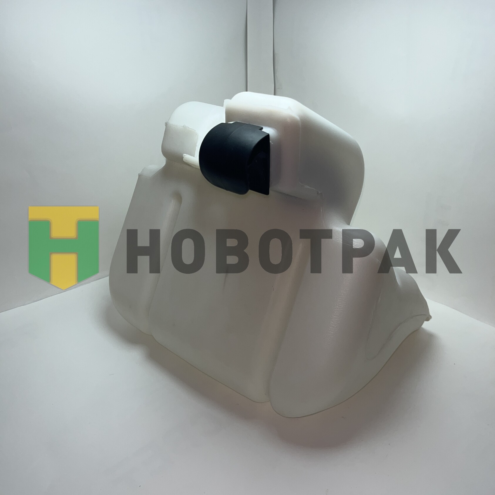 Бачок стеклоомывателя RVI Premium/Magnum DXi R808176