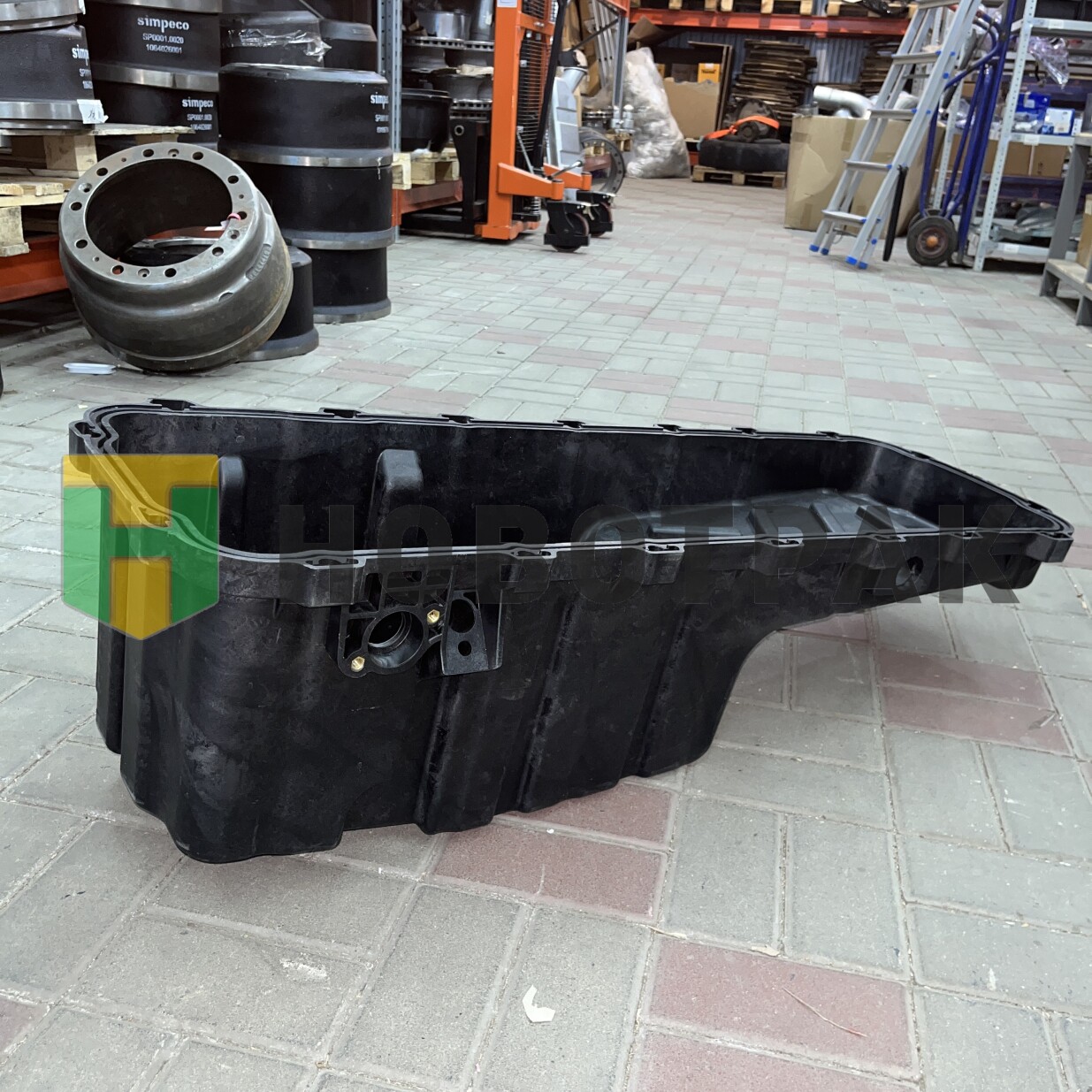 Поддон картера двигателя RVI/VOLVO (пластик) 78937