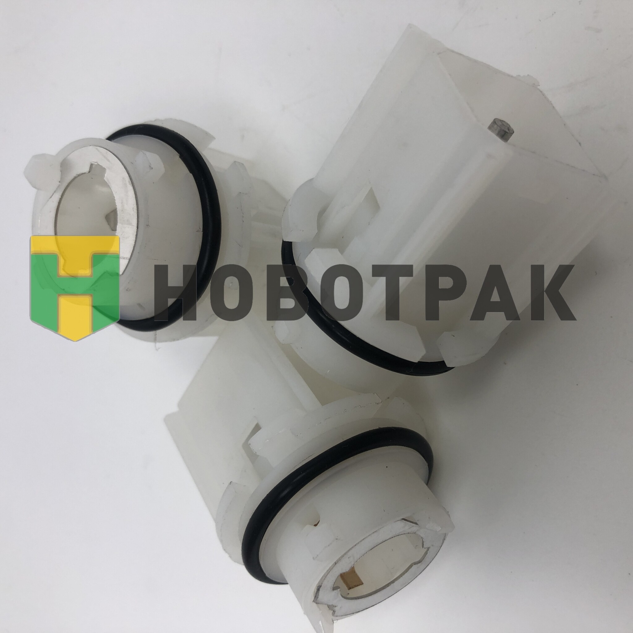 Патрон лампы 3-х контакта TD0151007K3