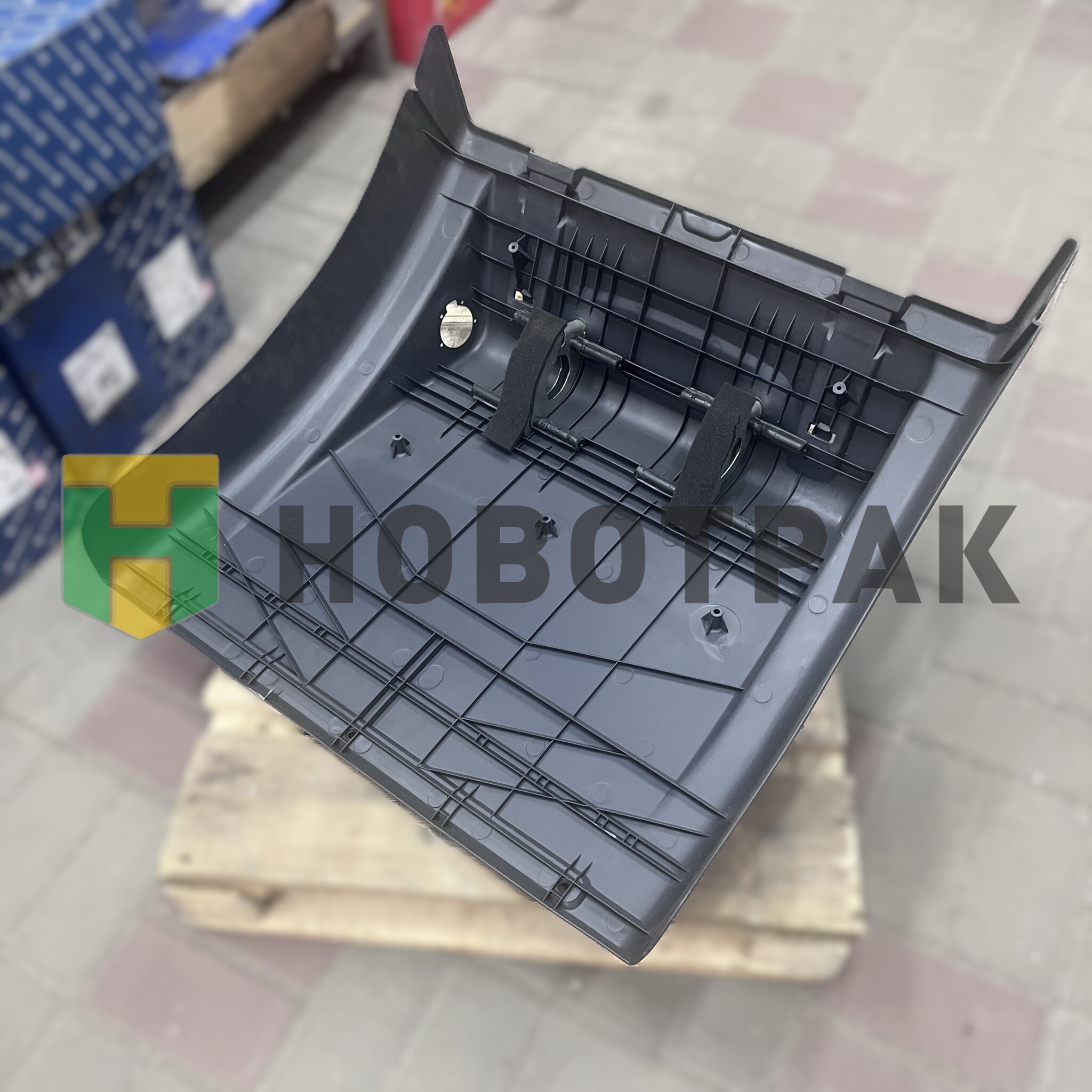 Крыло передняя часть задней оси MAN SP40040150