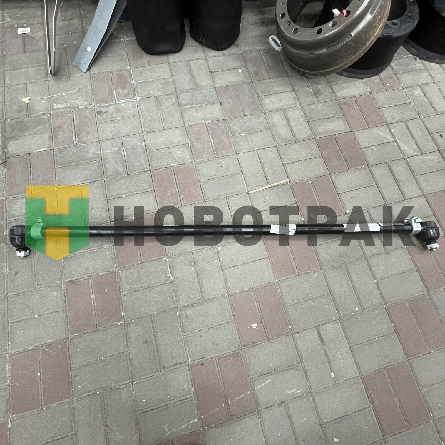 Тяга рулевая поперечная КАМАЗ L=1636 6520341404912