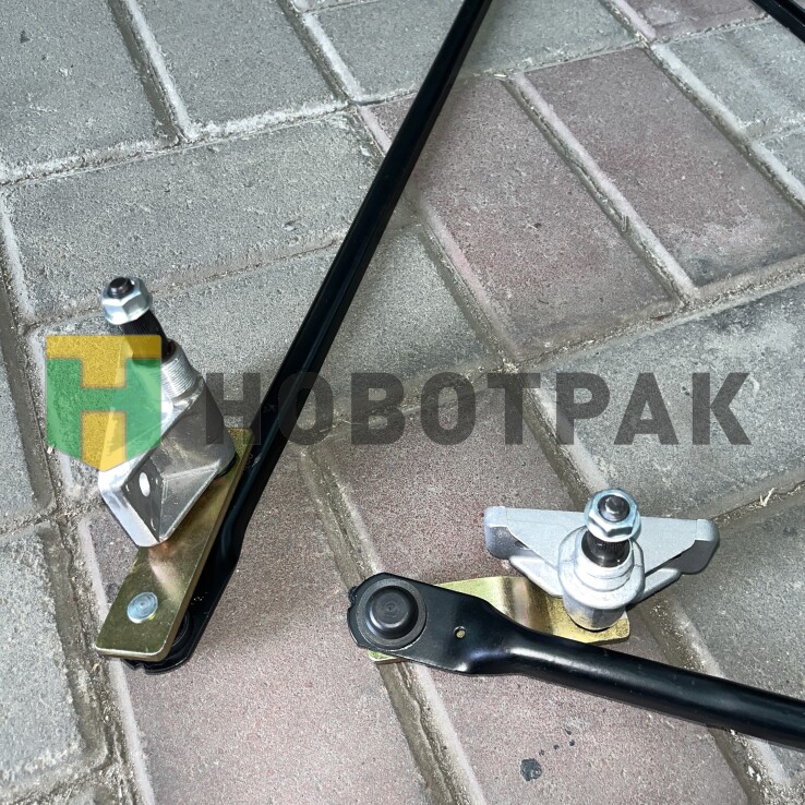 Трапеция стеклоочистителя в сборе DAF 82895